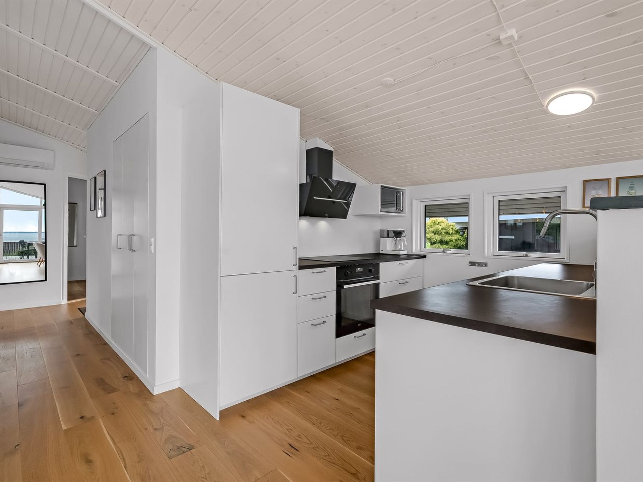 "Majken" - 225m from the sea - Drinnen
