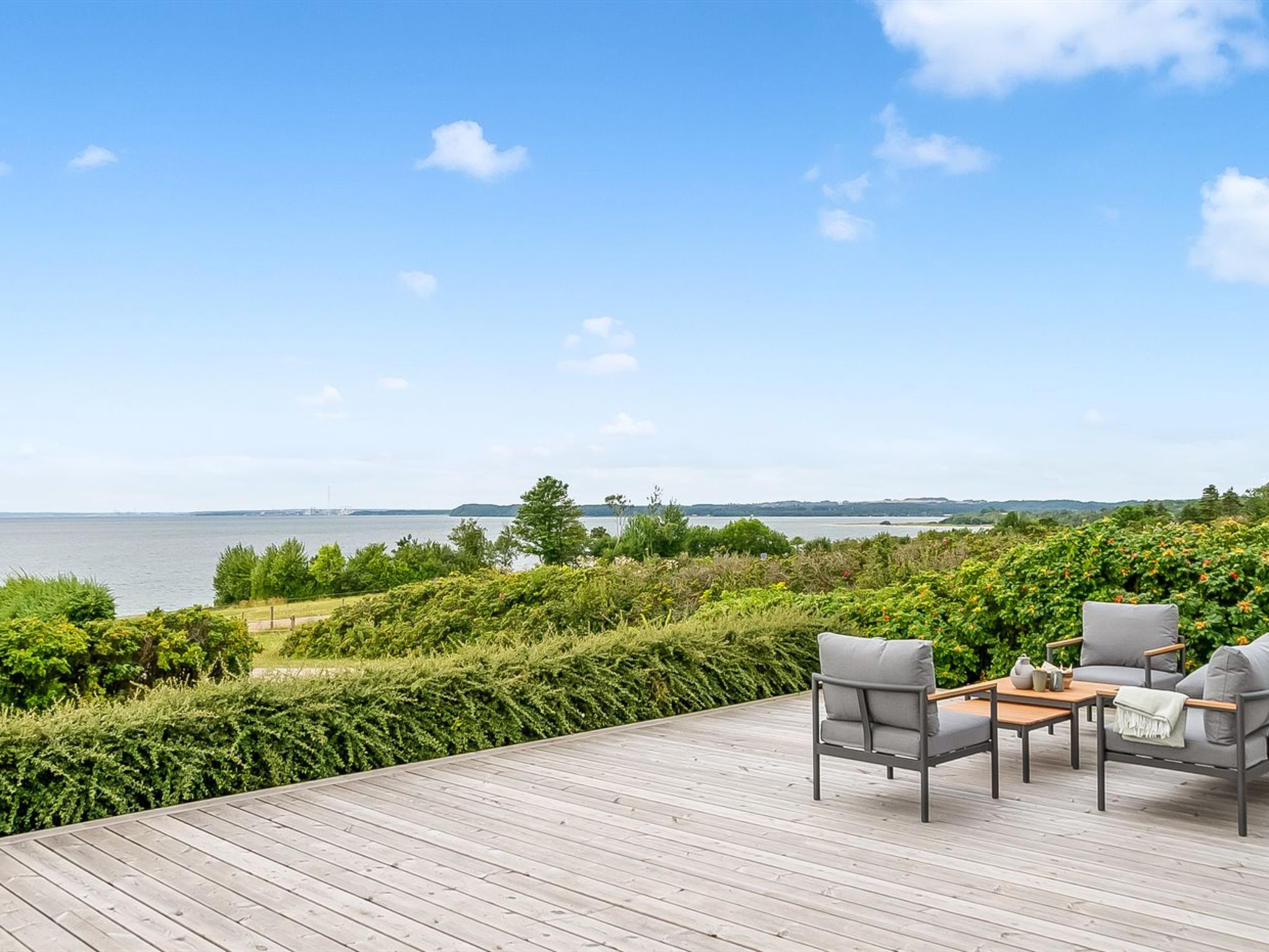 "Majken" - 225m from the sea - Draußen