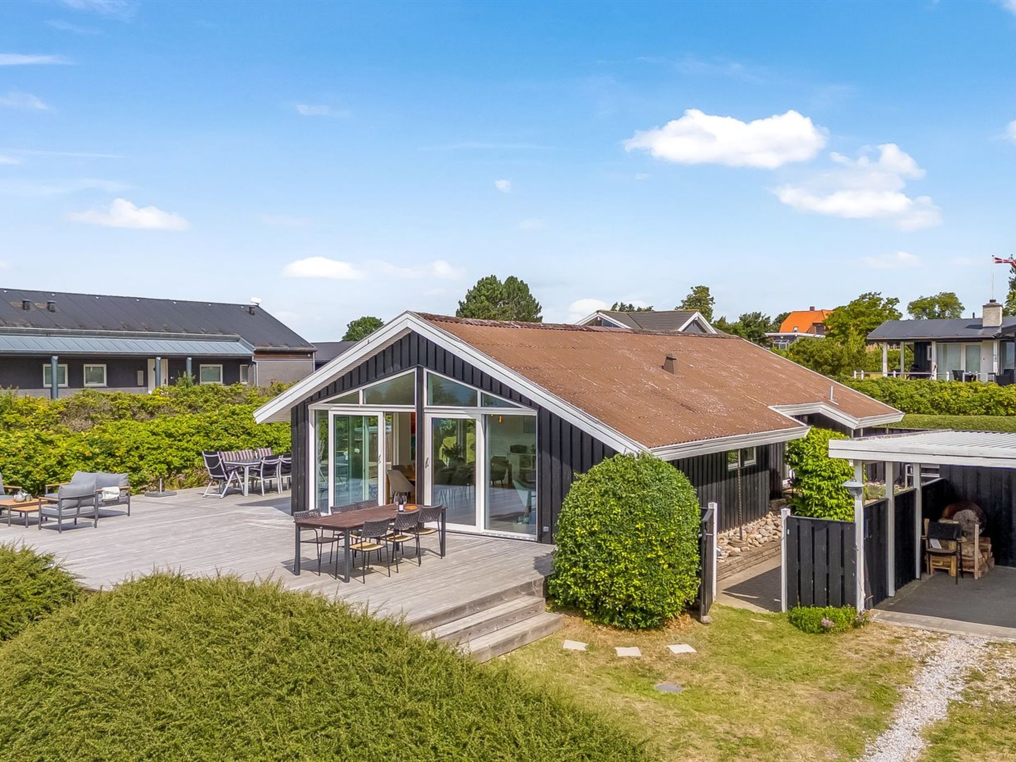 "Majken" - 225m from the sea - Draußen