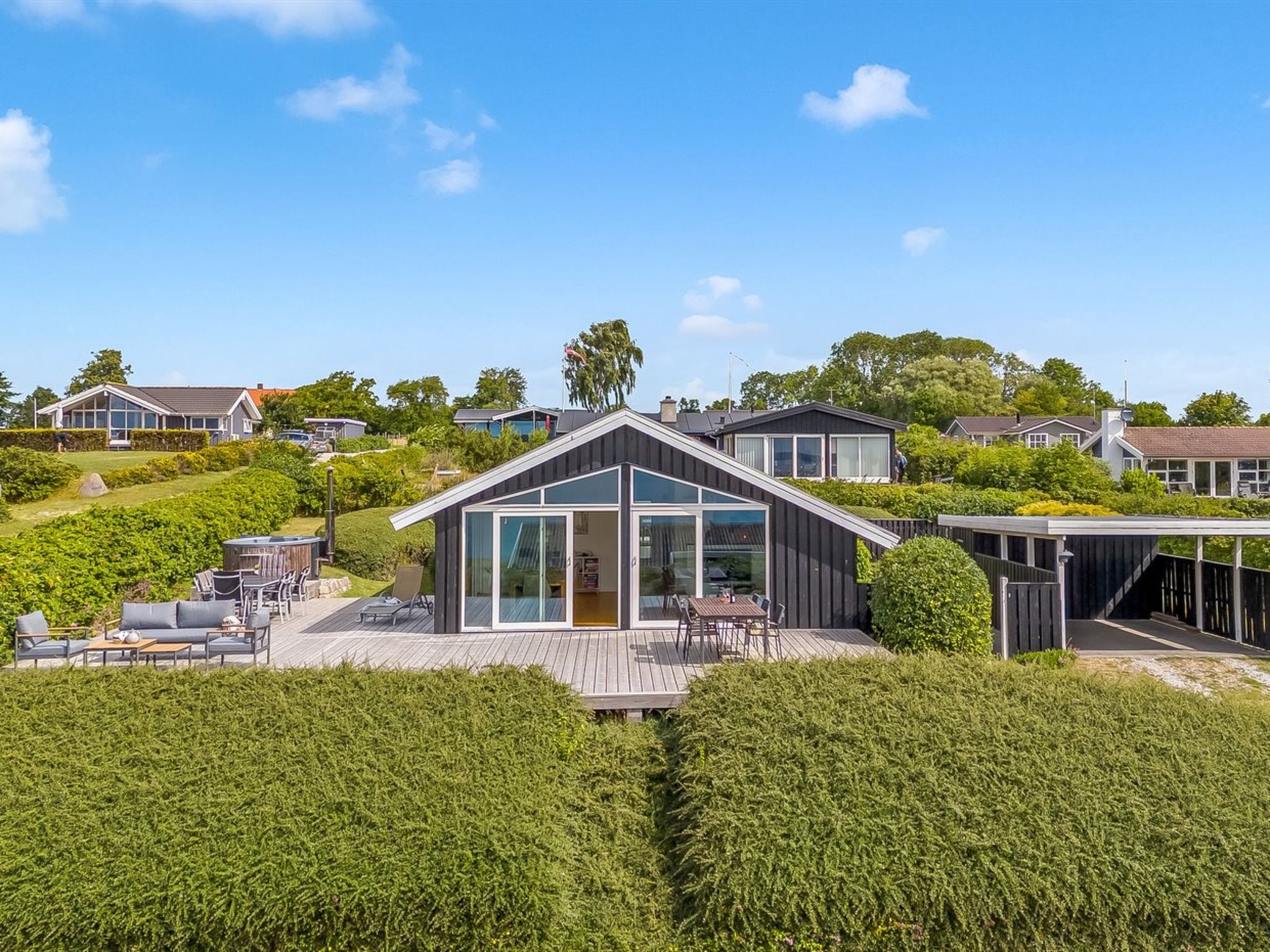 "Majken" - 225m from the sea - Draußen