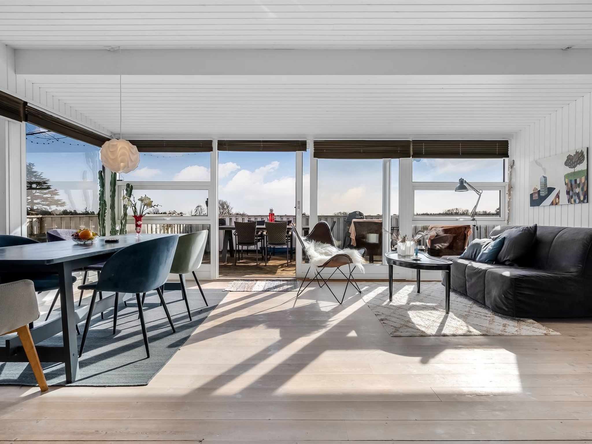 "Sylvia" - 450m from the sea-Binnen