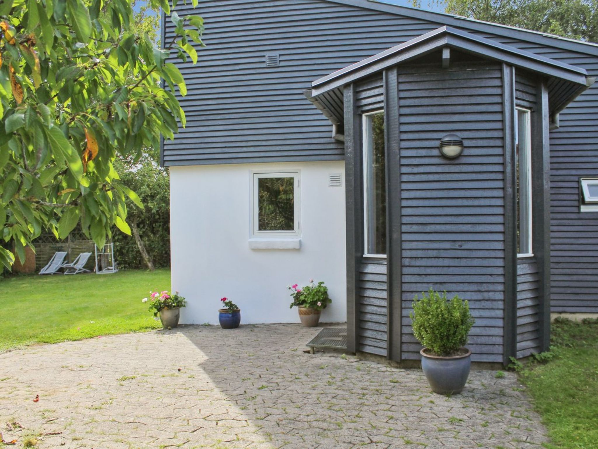 "Milrid" - 100m from the sea - Draußen