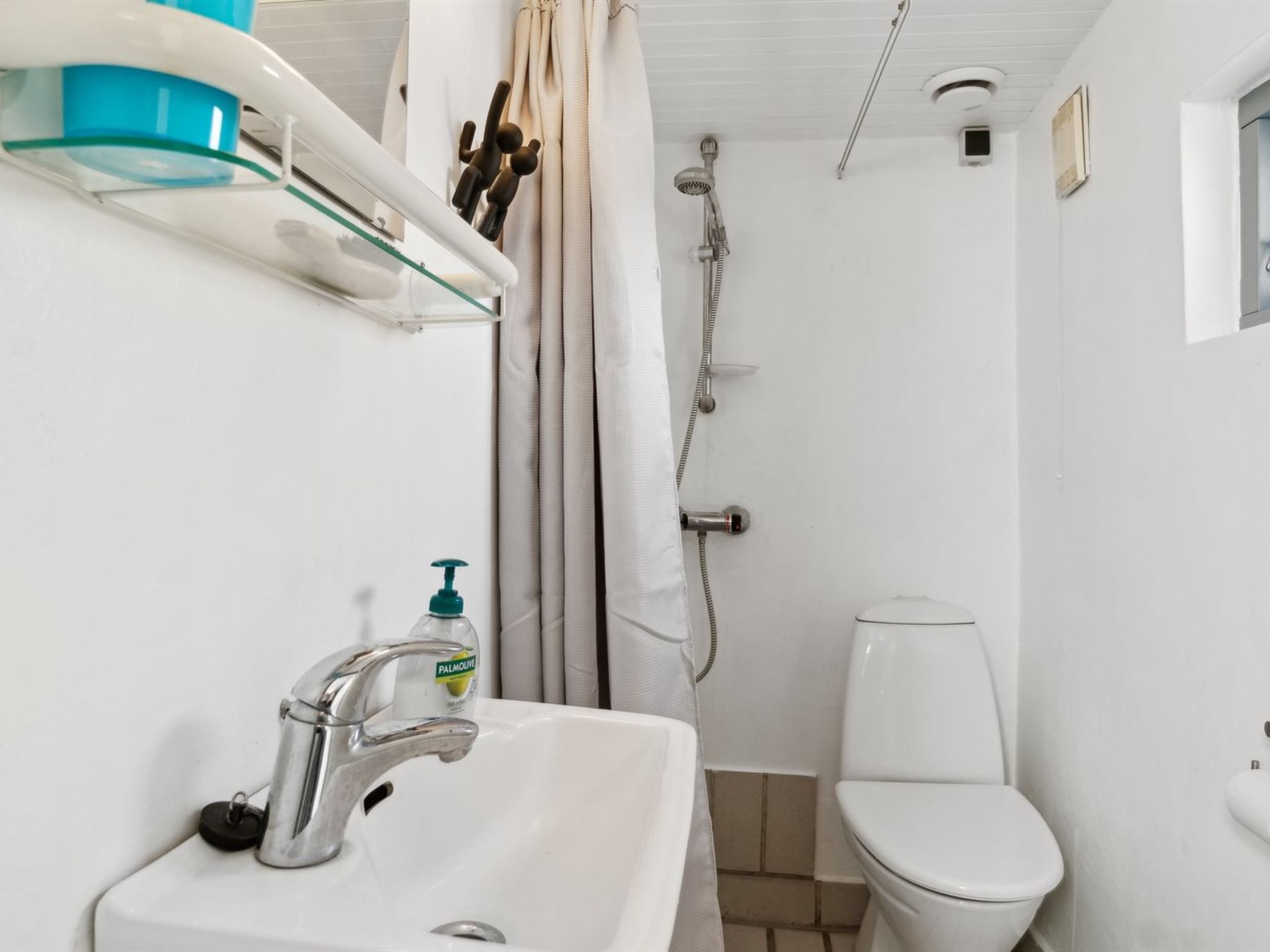 "Milrid" - 100m from the sea - Drinnen