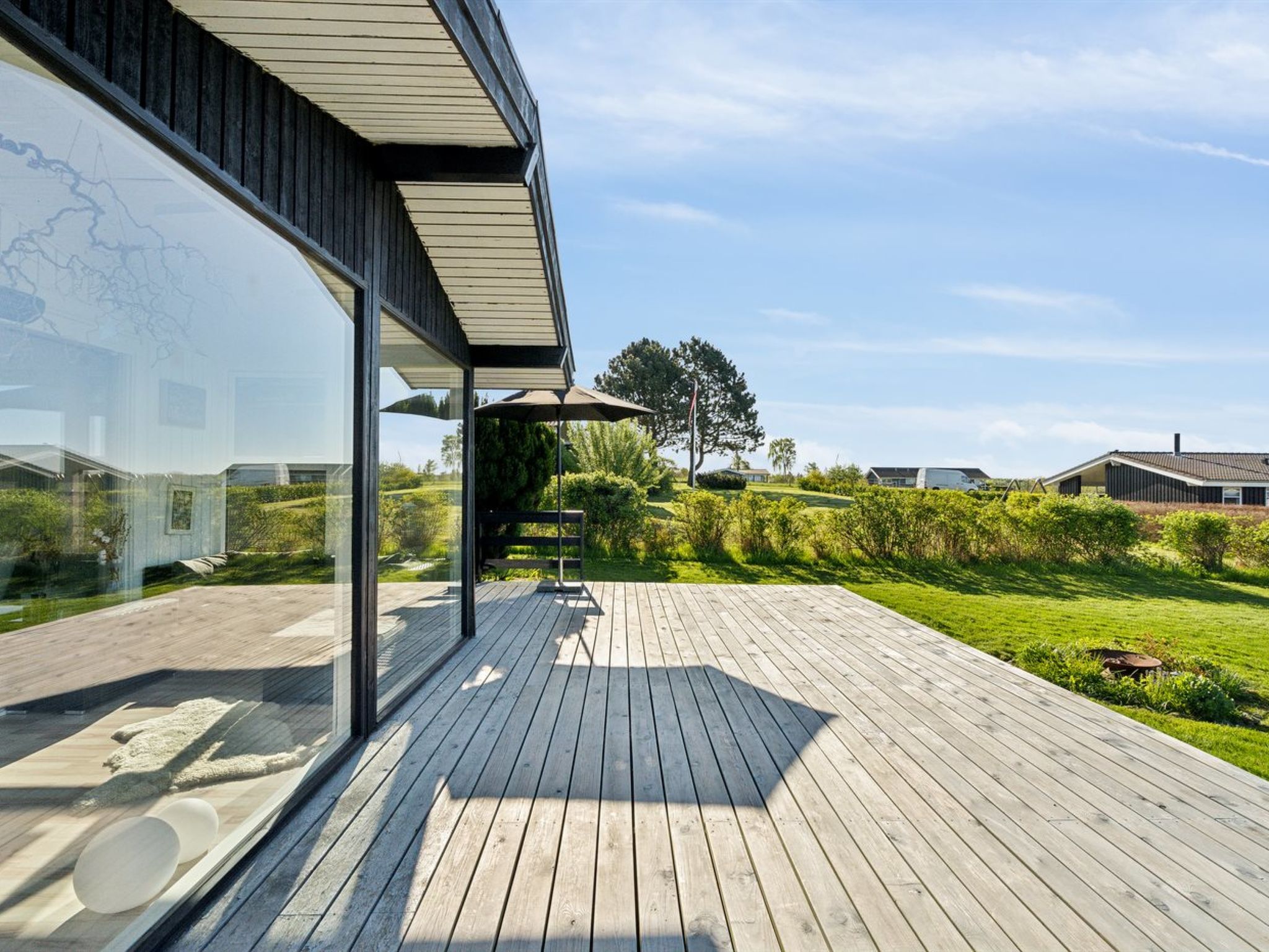 "Manfred" - 250m from the sea - Buiten