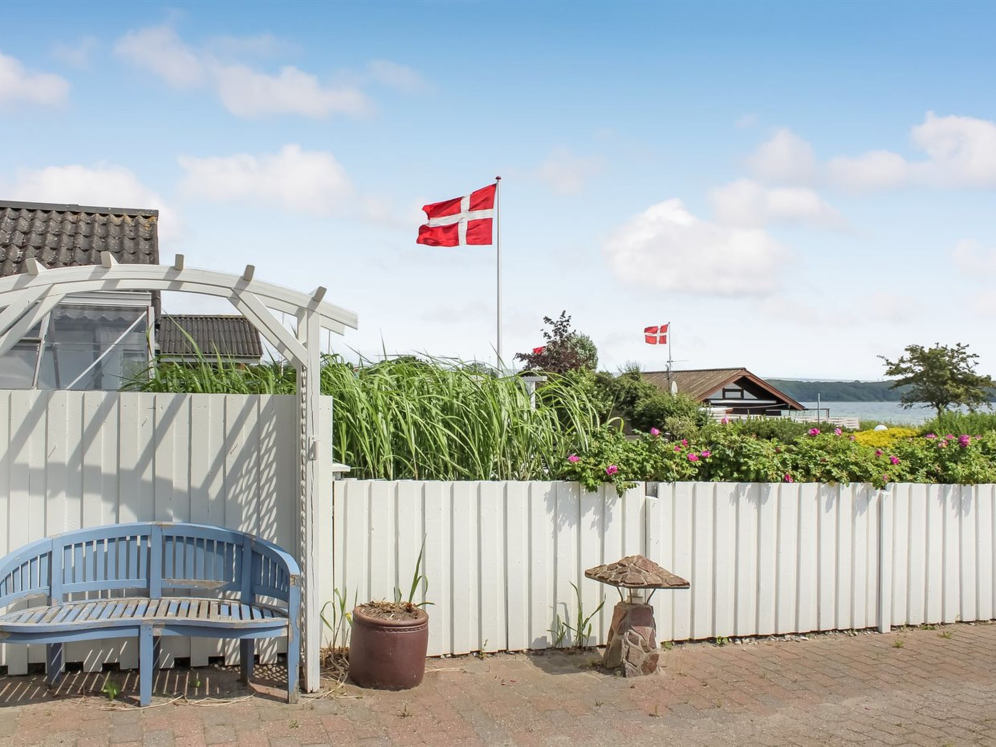 "Michel" - 25m from the sea - Buiten
