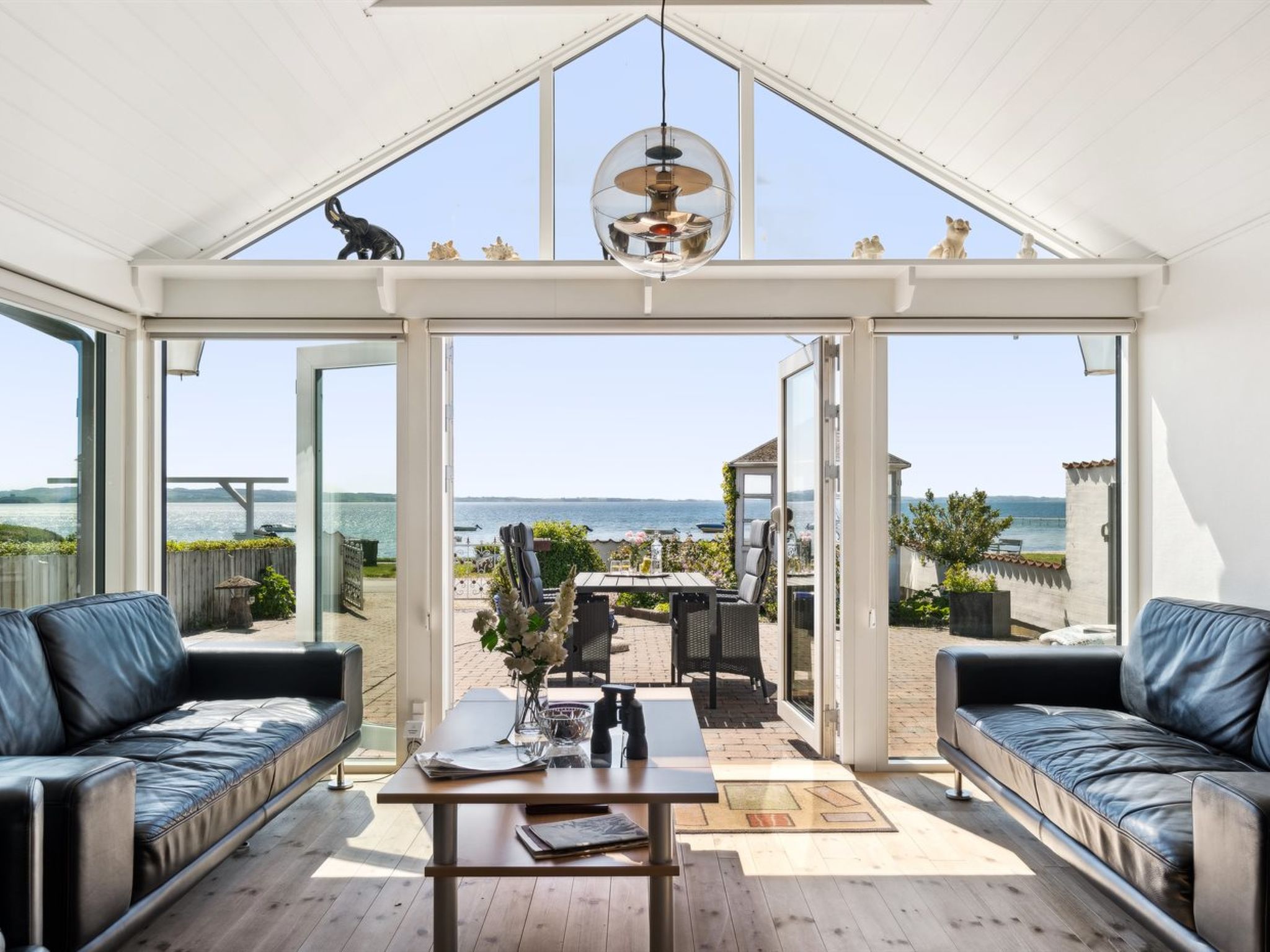 "Michel" - 25m from the sea-Inside