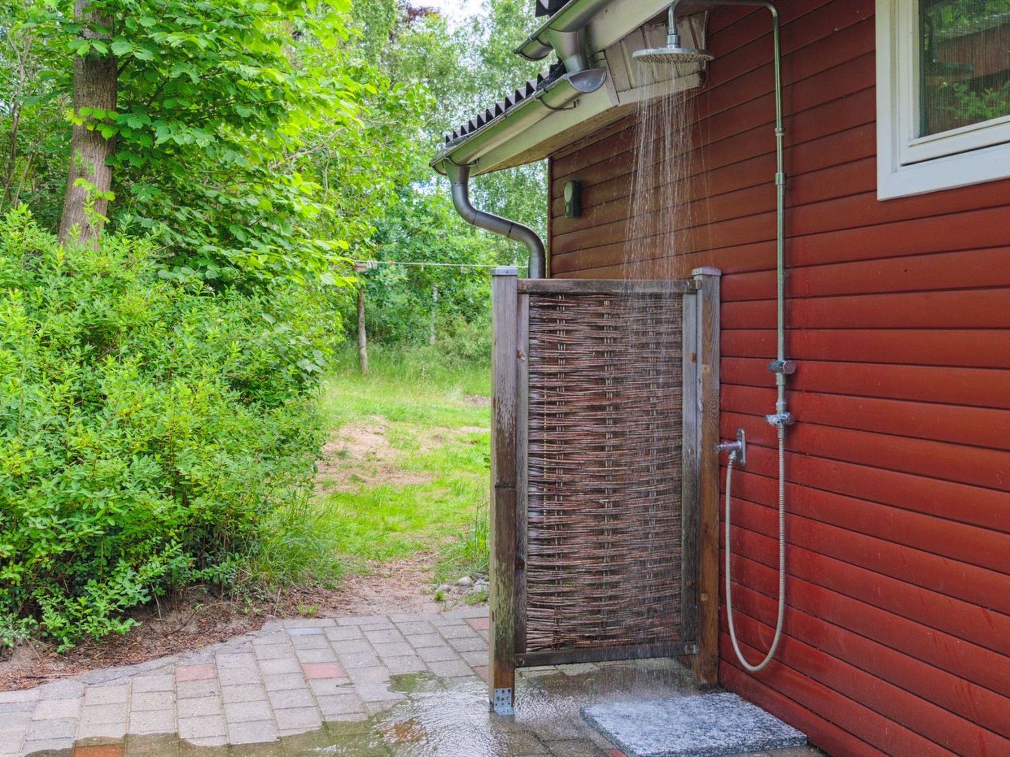 "Lovisa" - 7km from the sea - Outside