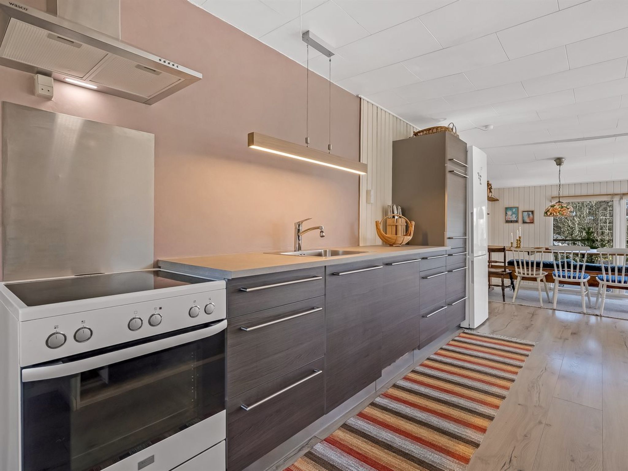 "Lovisa" - 7km from the sea