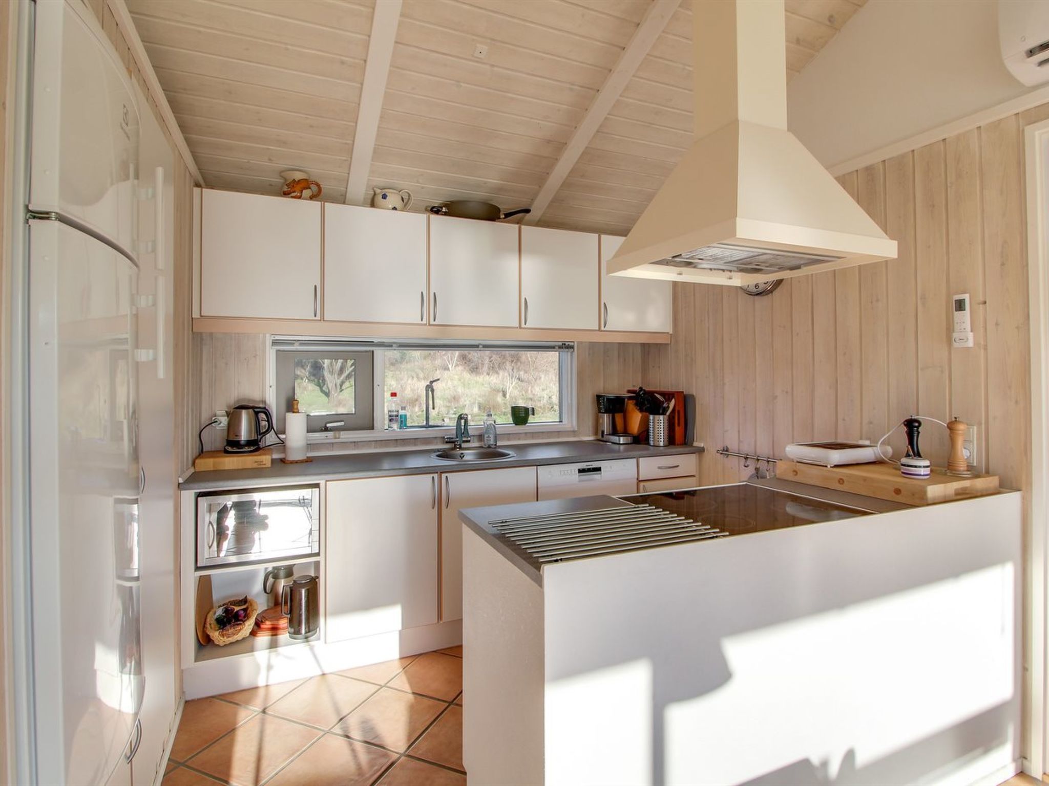 "Arntraud" - 250m from the sea-Binnen