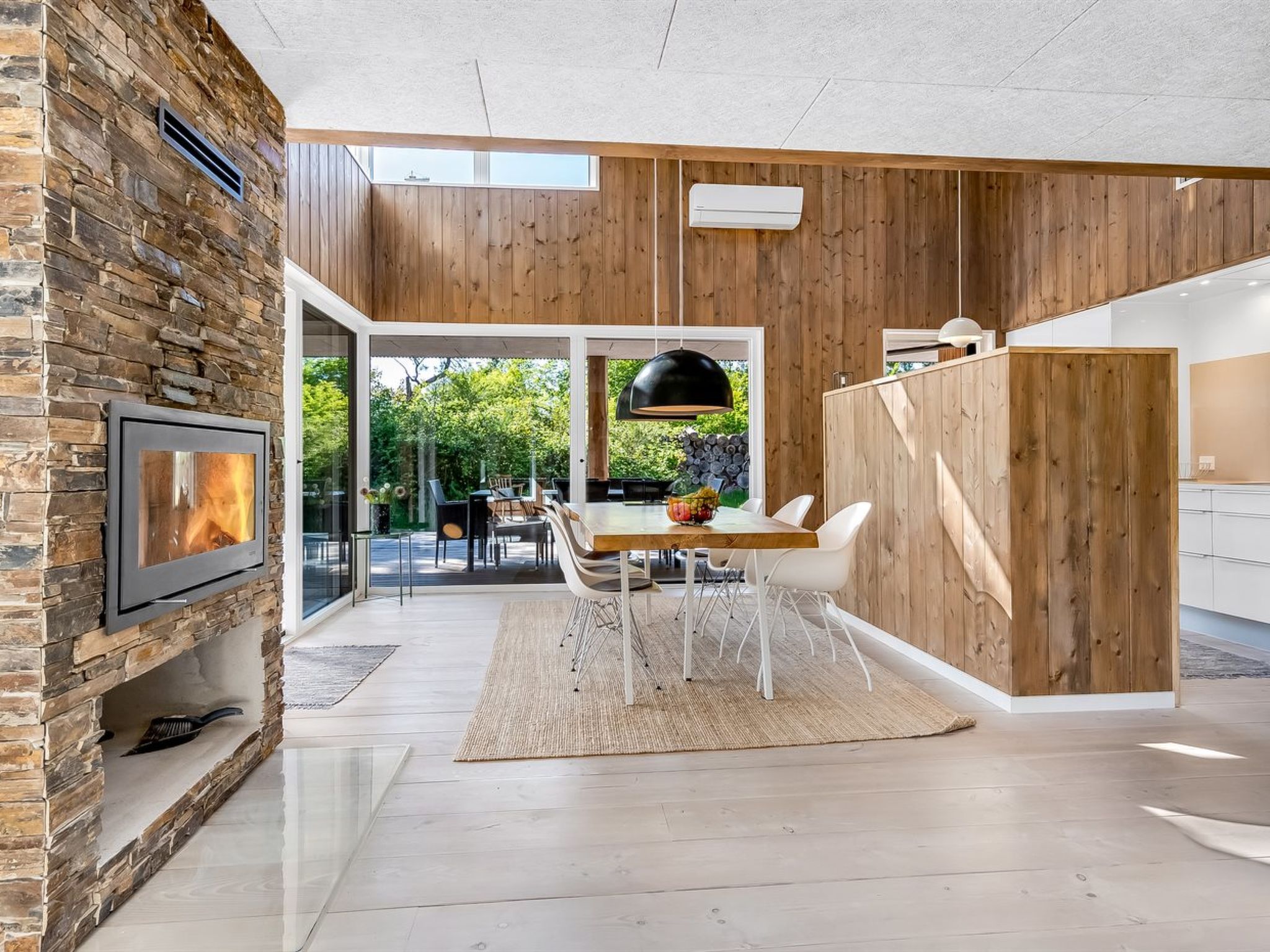 "Sylva" - 150m from the sea-Inside