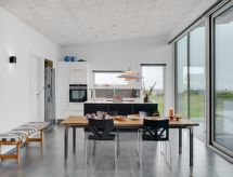 6-persoons vakantiehuis met zeezicht in Knebel - thumbnail 2
