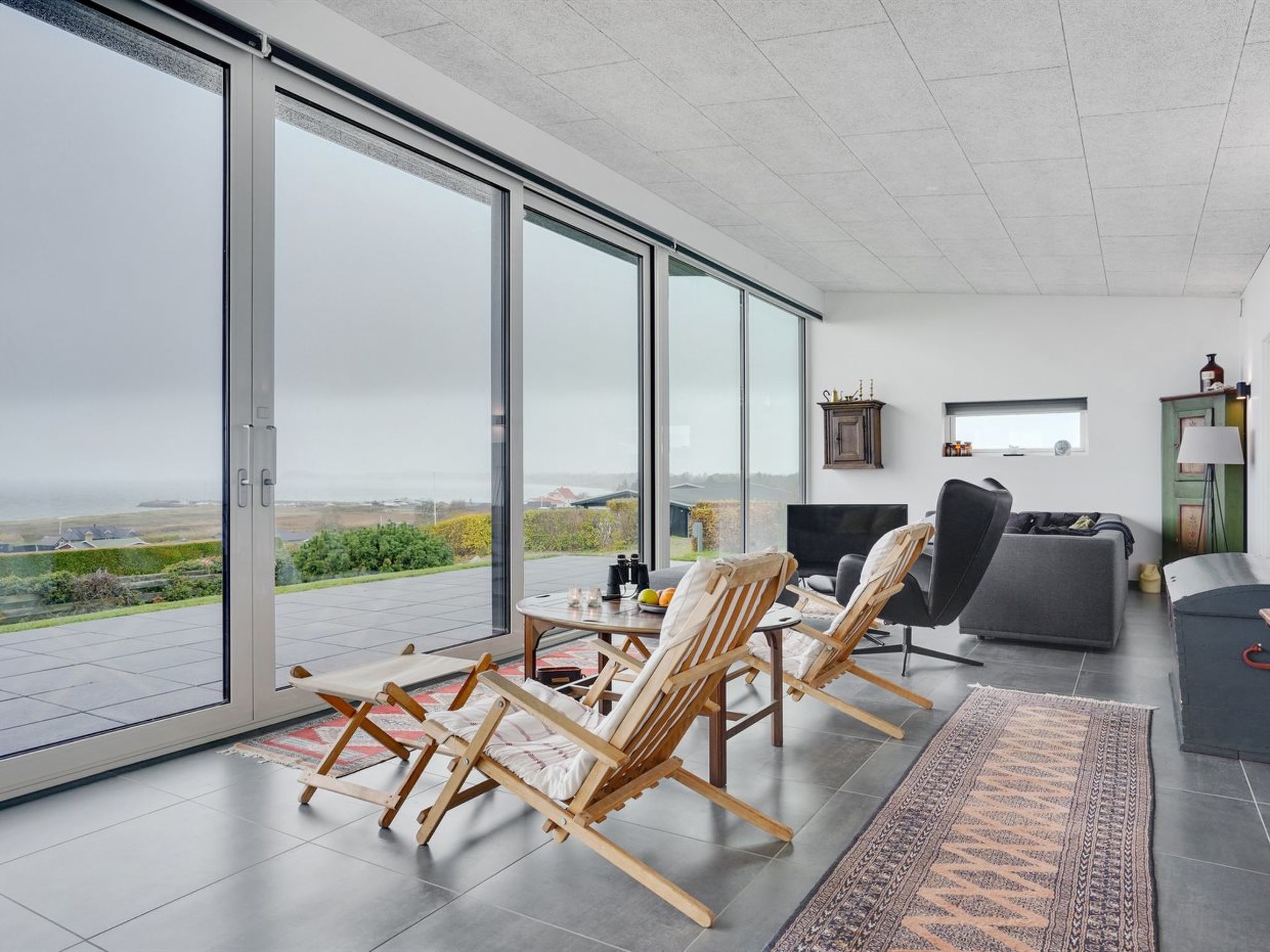 "Anniina" - 200m from the sea-Binnen