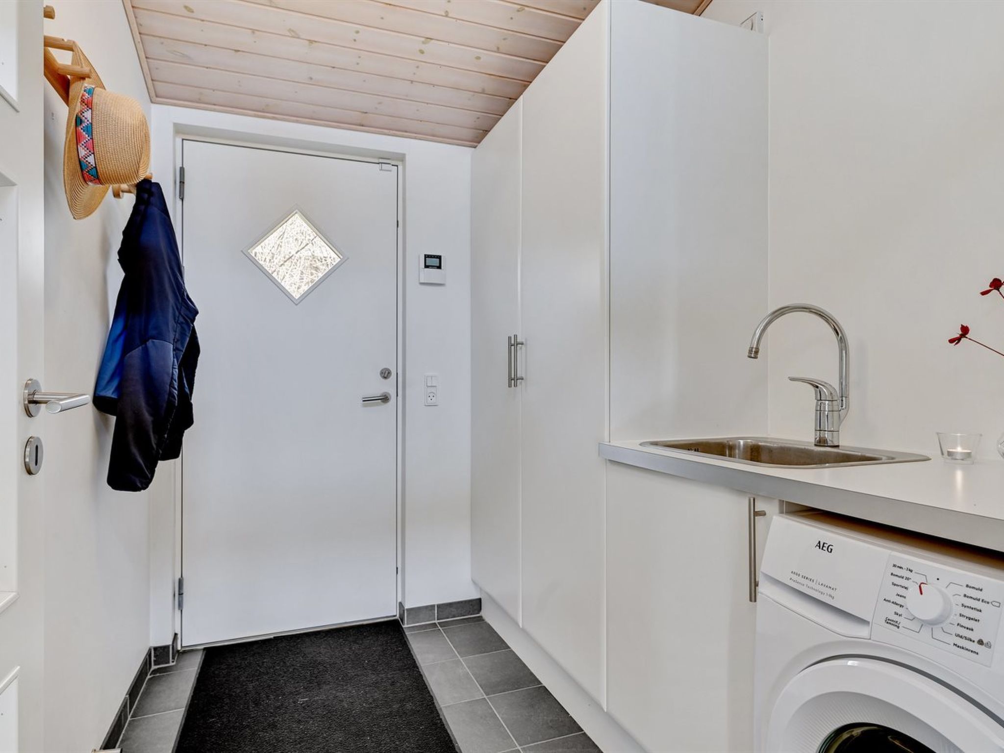 "Gise" - 800m from the sea - Binnen
