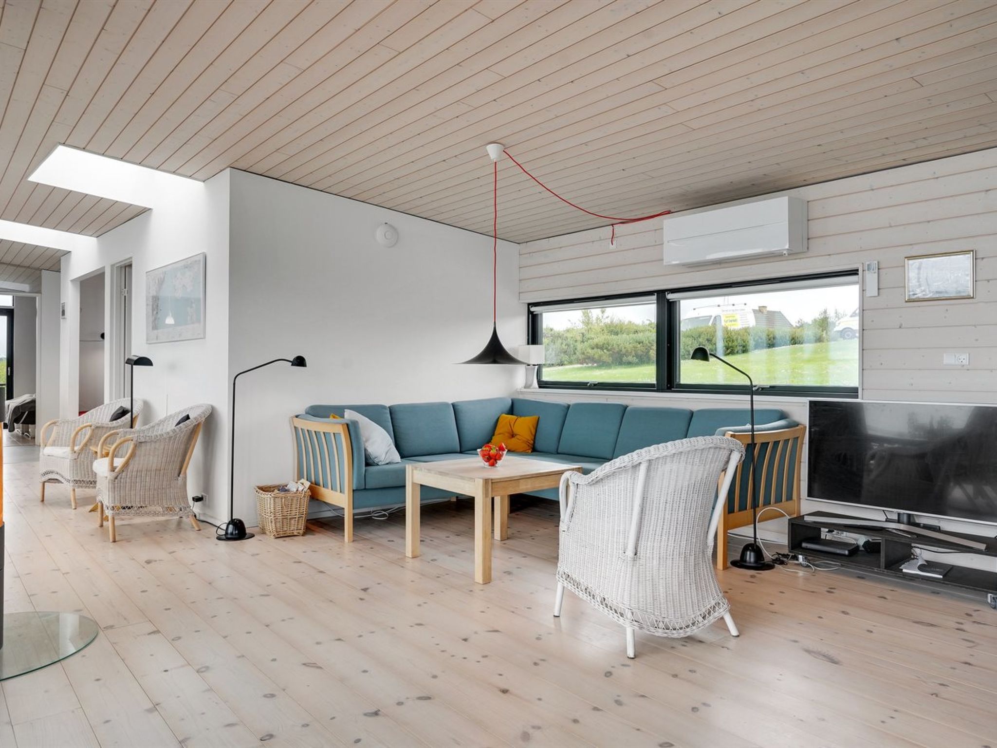 "Mahilo" - 300m from the sea - Binnen