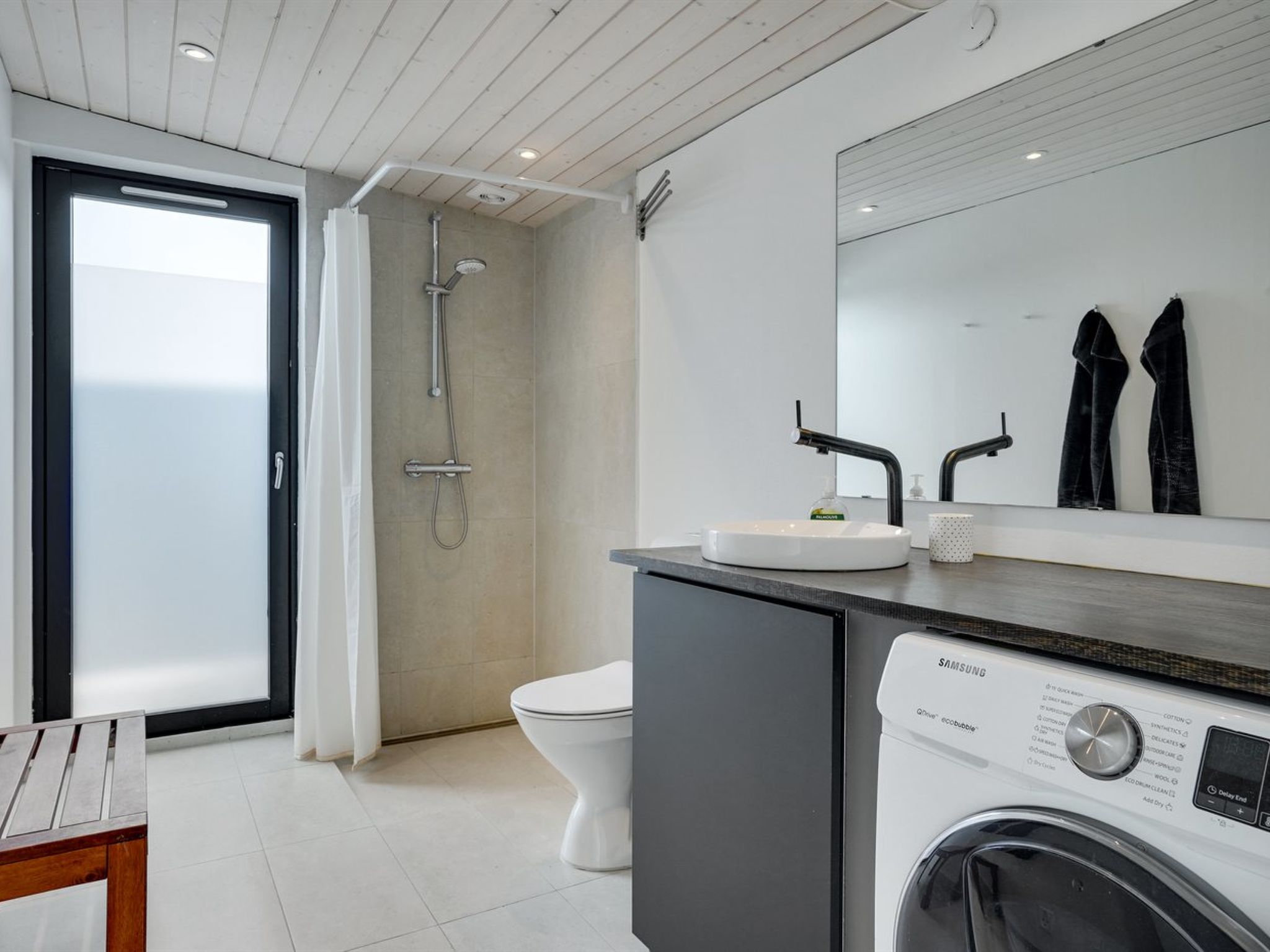 "Mahilo" - 300m from the sea - Binnen