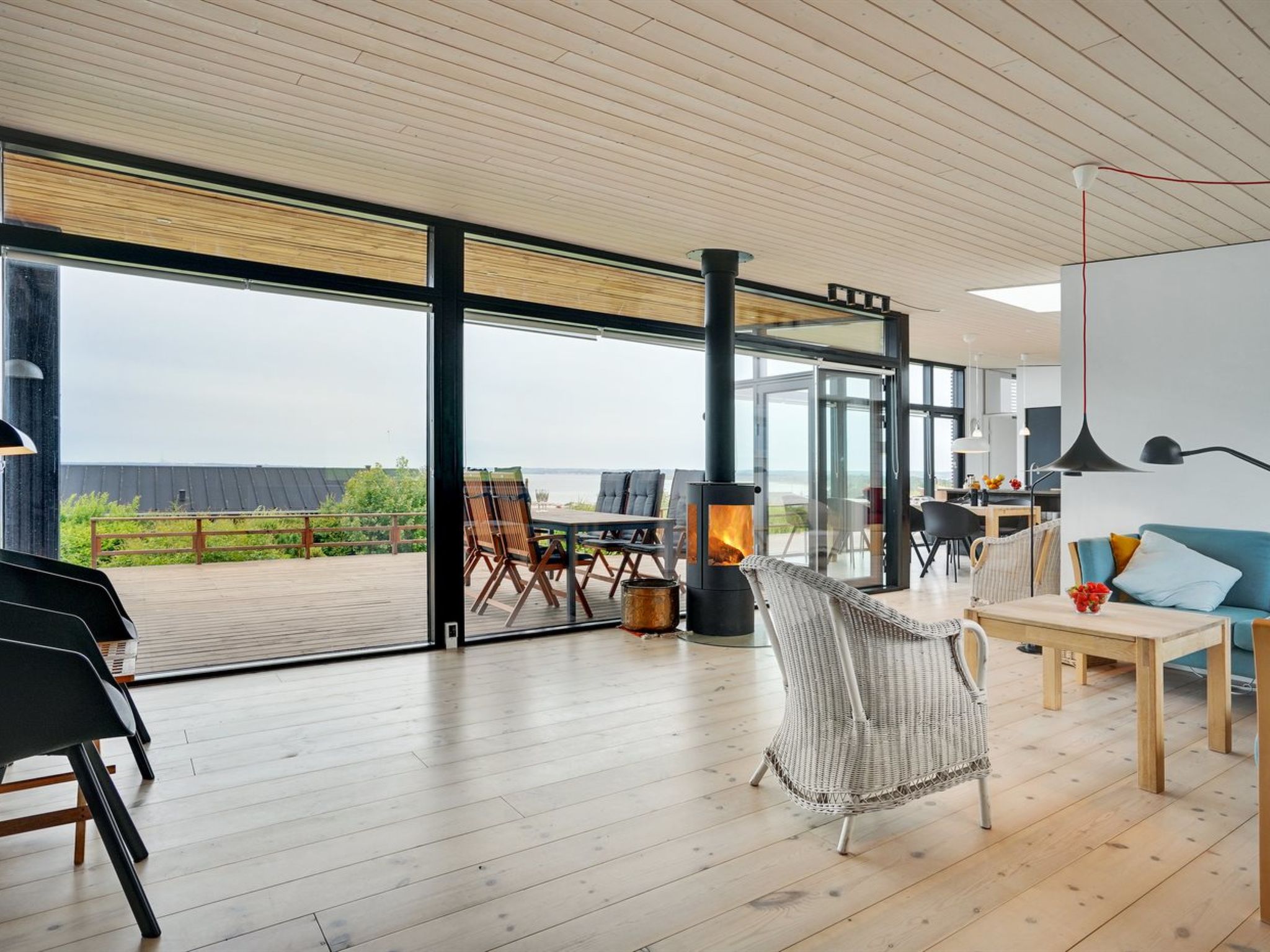 "Mahilo" - 300m from the sea - Binnen