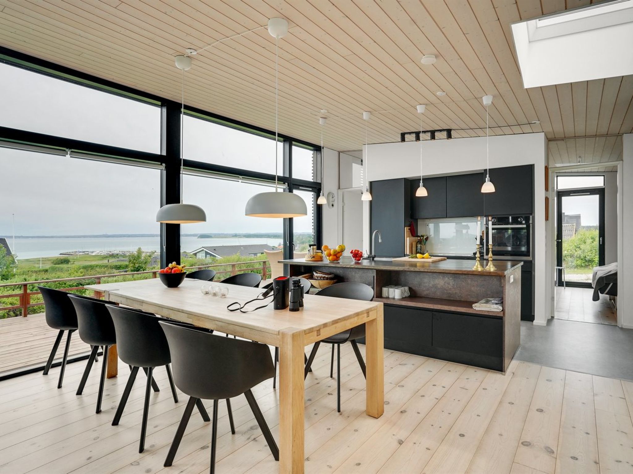 "Mahilo" - 300m from the sea - Binnen