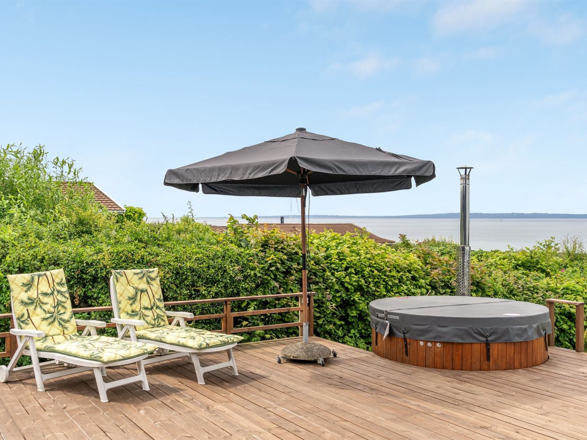 "Mahilo" - 300m from the sea - Buiten