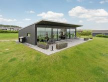 Whirlpool en luxe aan zee: Vakantiehuis Alyna in Knebel - thumbnail 1
