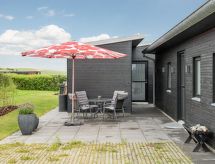 Whirlpool en luxe aan zee: Vakantiehuis Alyna in Knebel - thumbnail 5