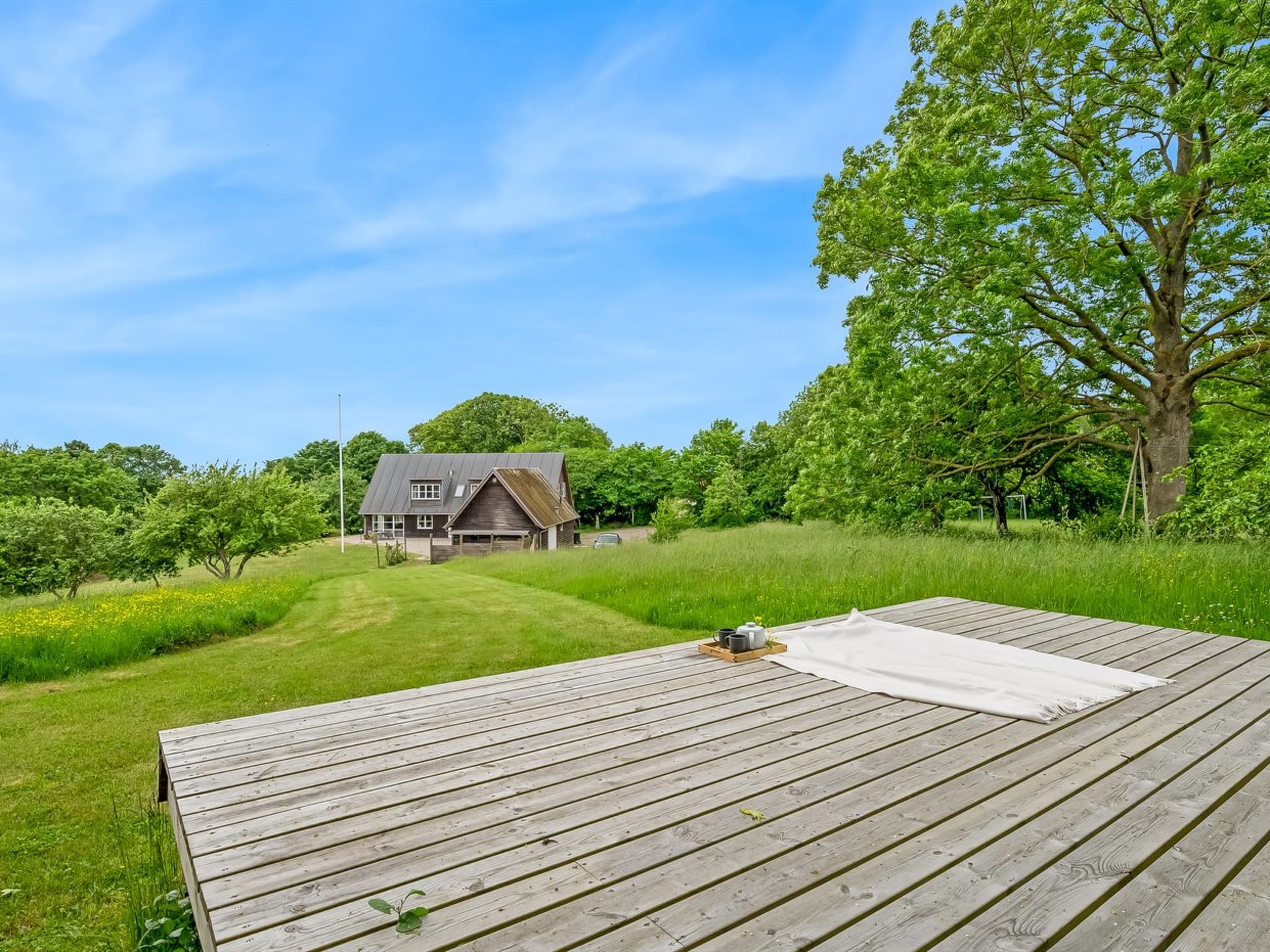 "Guthbrand" - 800m from the sea - Buiten