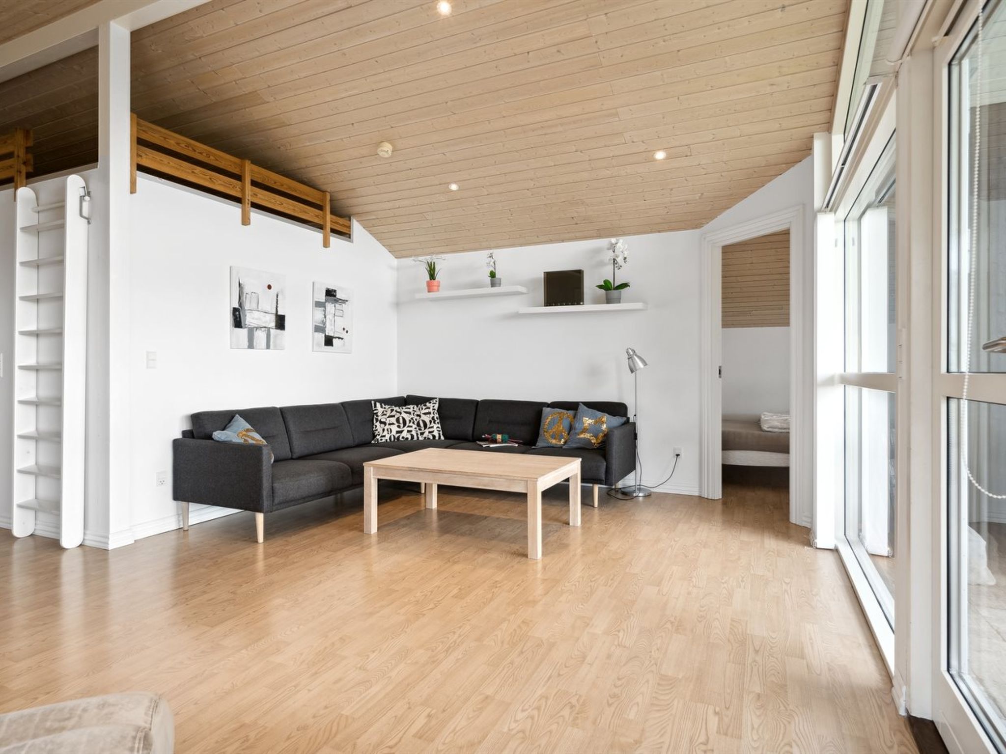 "Thjodulf" - 300m from the sea - Binnen