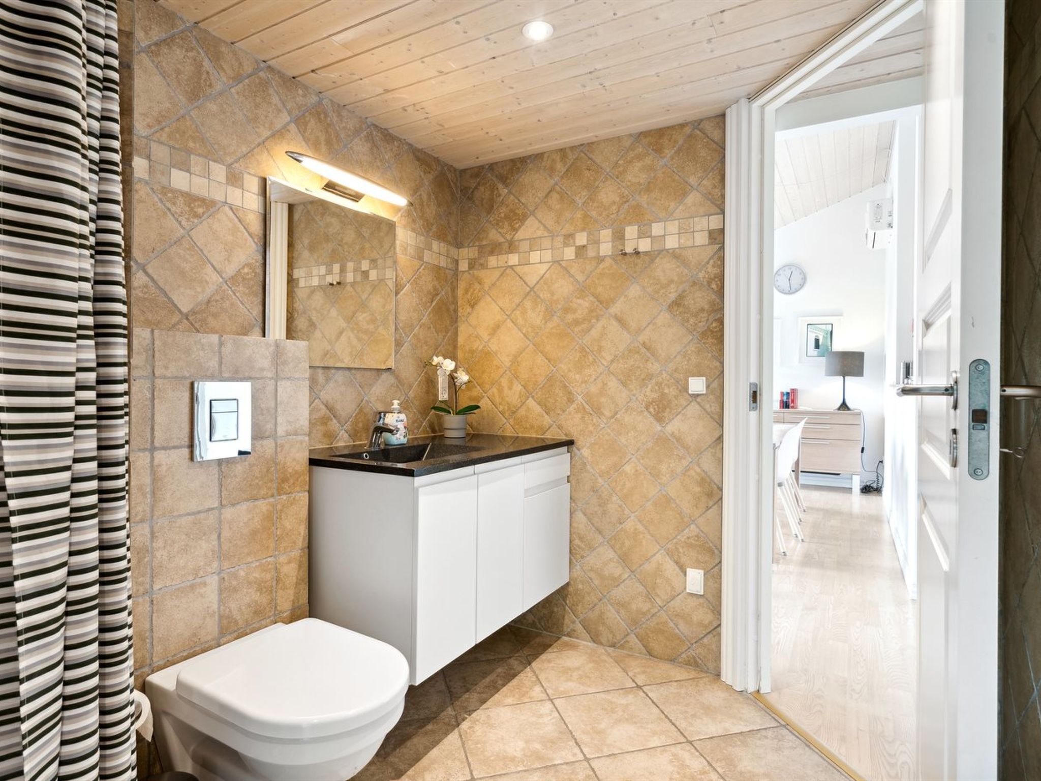 "Thjodulf" - 300m from the sea - Binnen