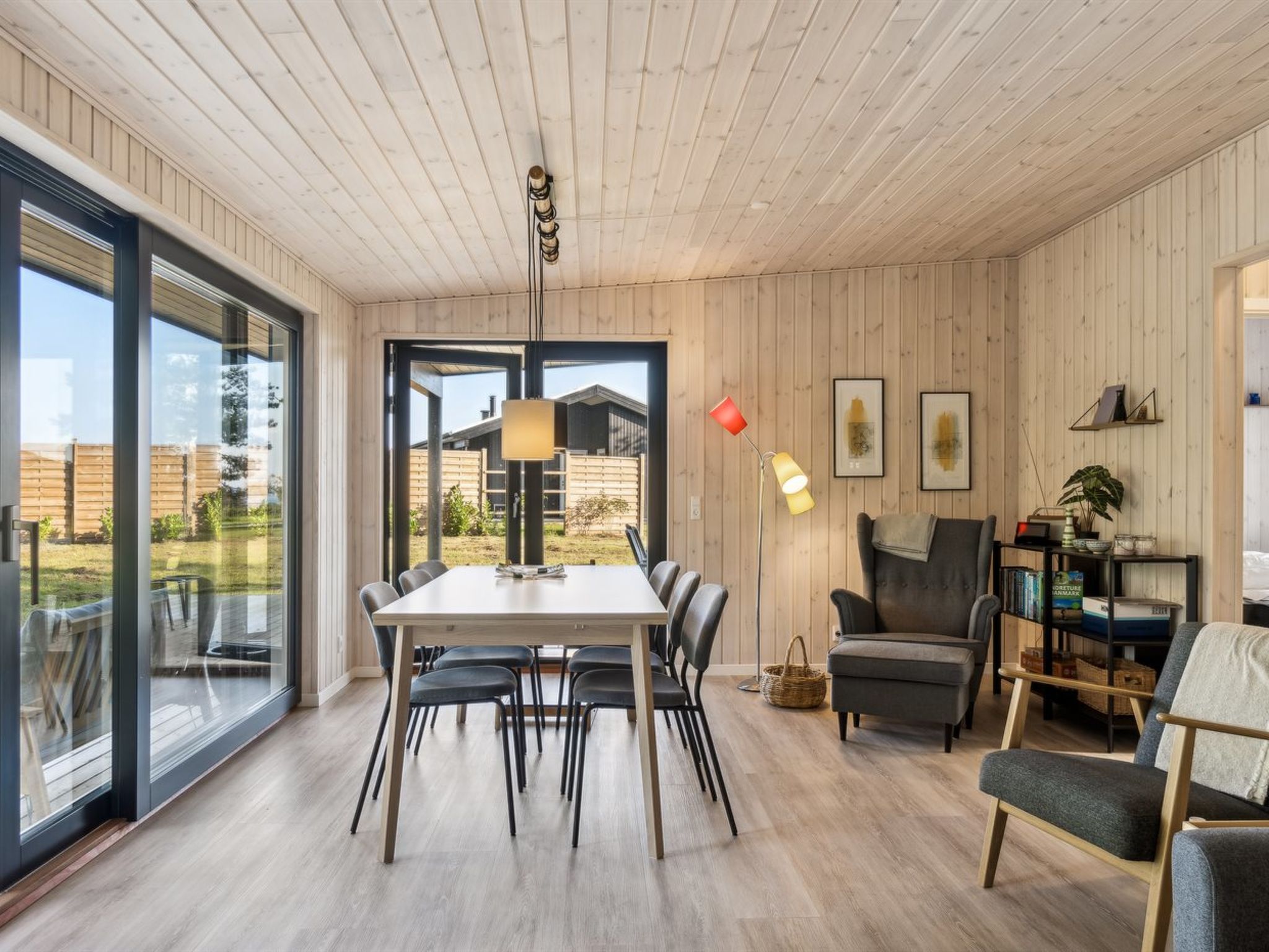 "Uma" - 1.5km from the sea - Binnen