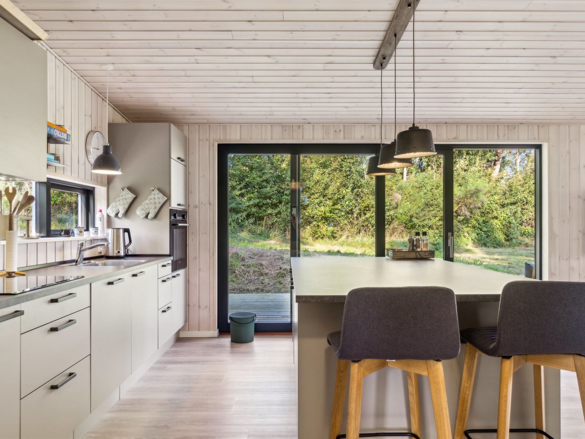 "Uma" - 1.5km from the sea - Binnen
