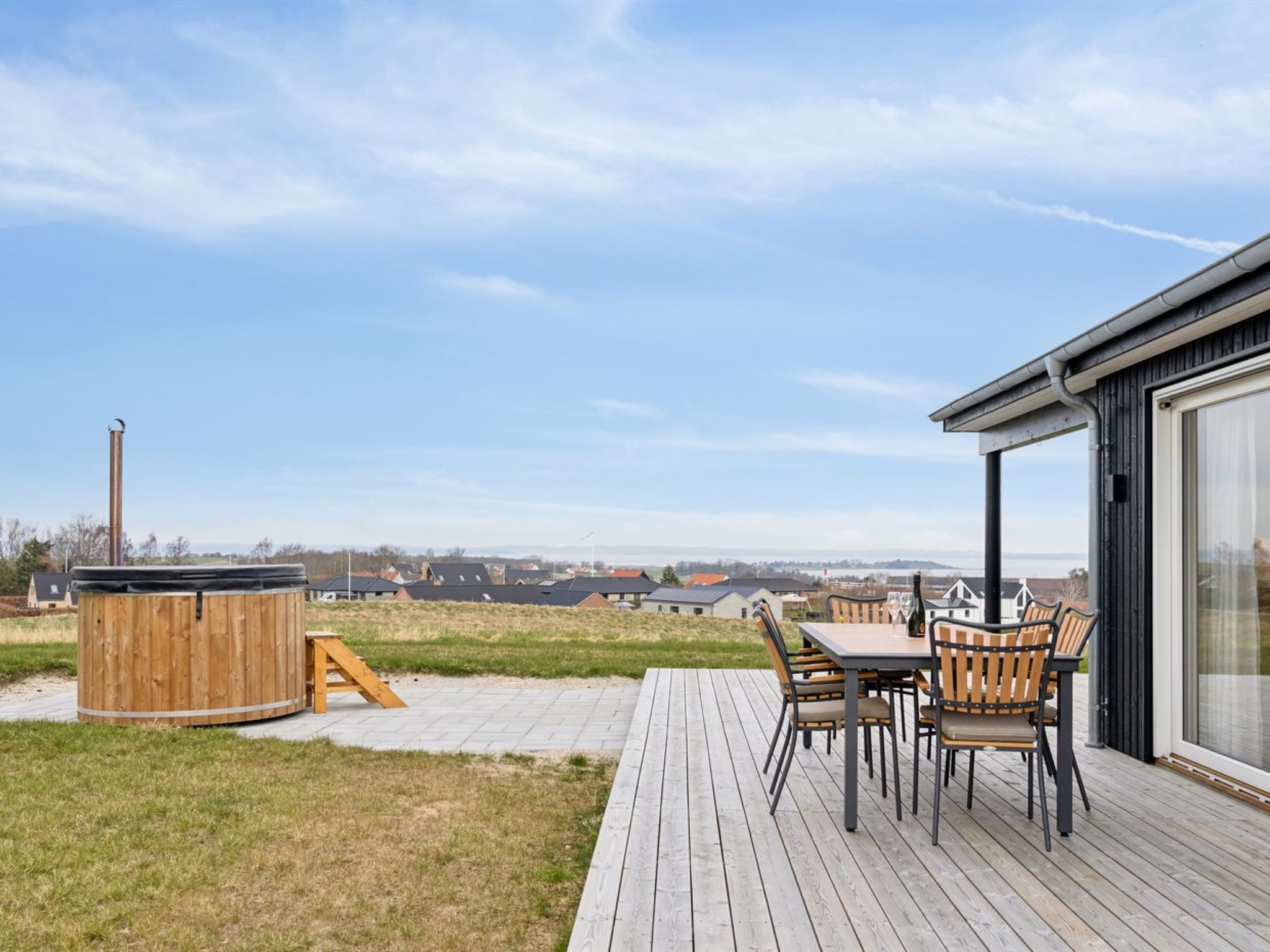 "Ferdine" - 1.5km from the sea — Terrace (2 of 19)
