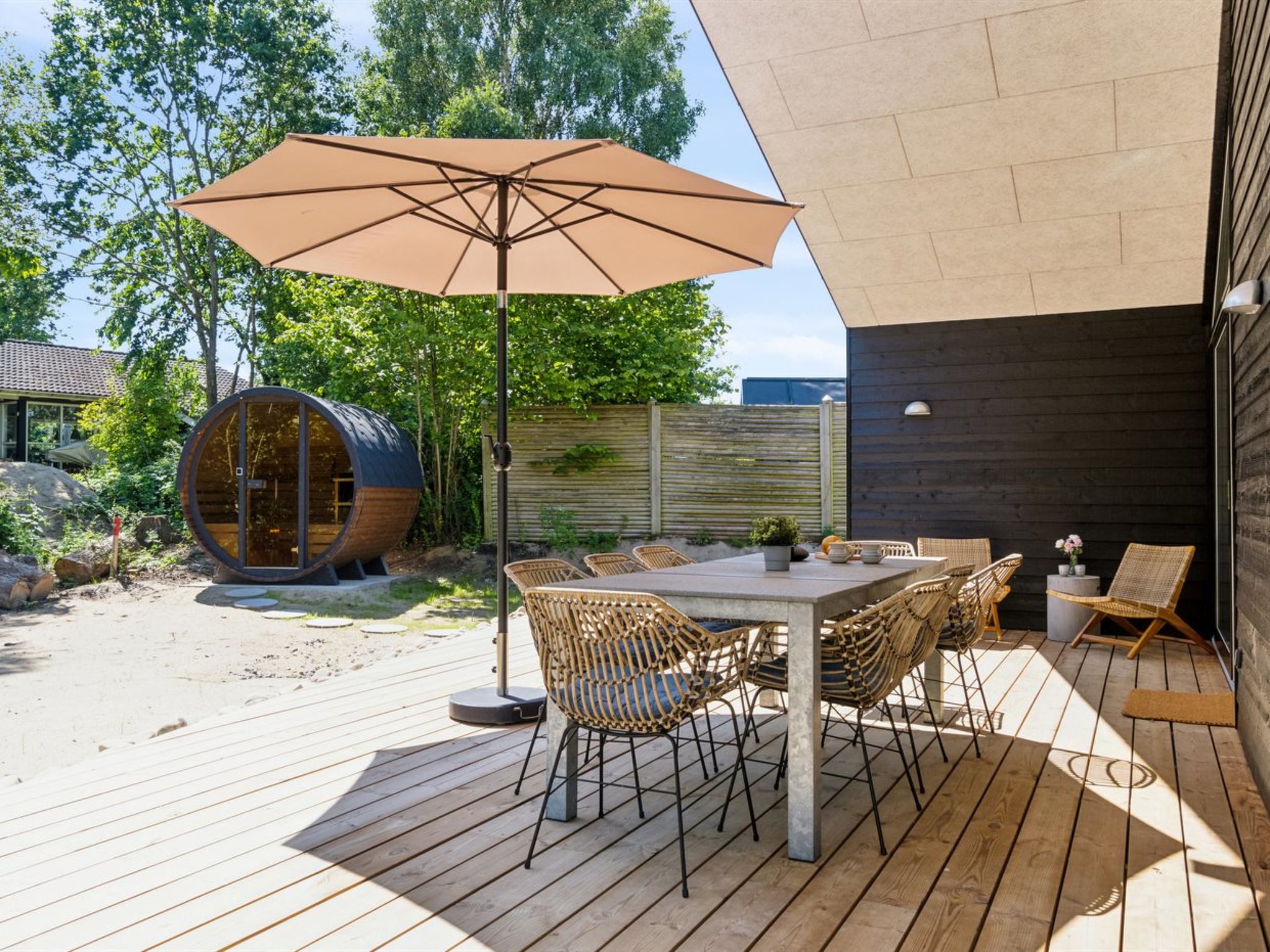 "Lonneke" - 450m from the sea-Buiten