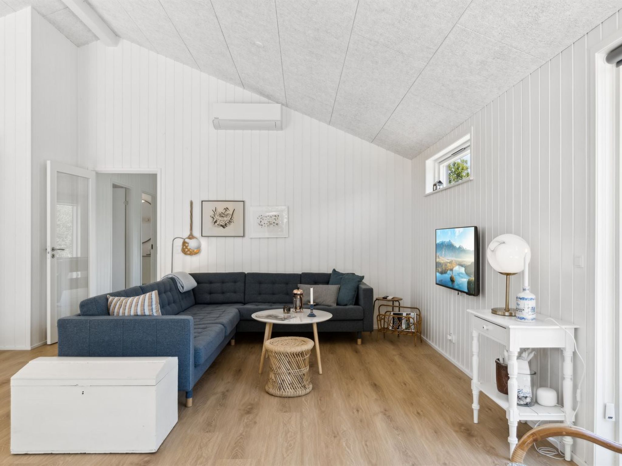 "Lonneke" - 450m from the sea
