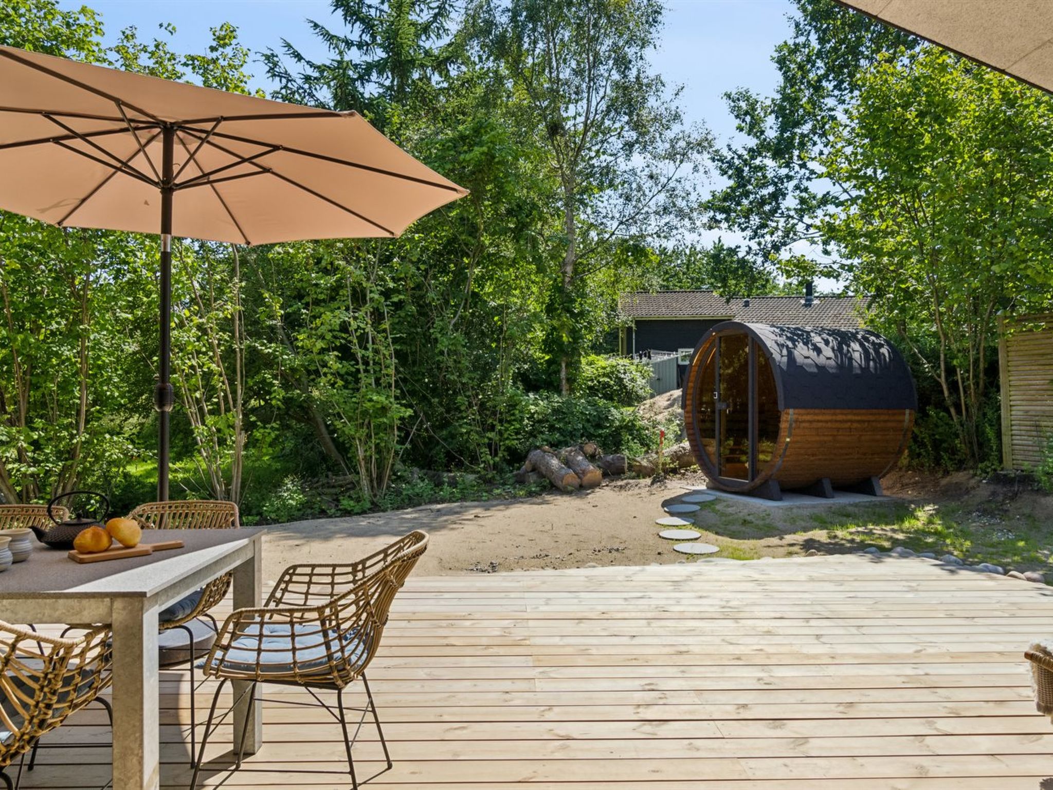 "Lonneke" - 450m from the sea - Buiten