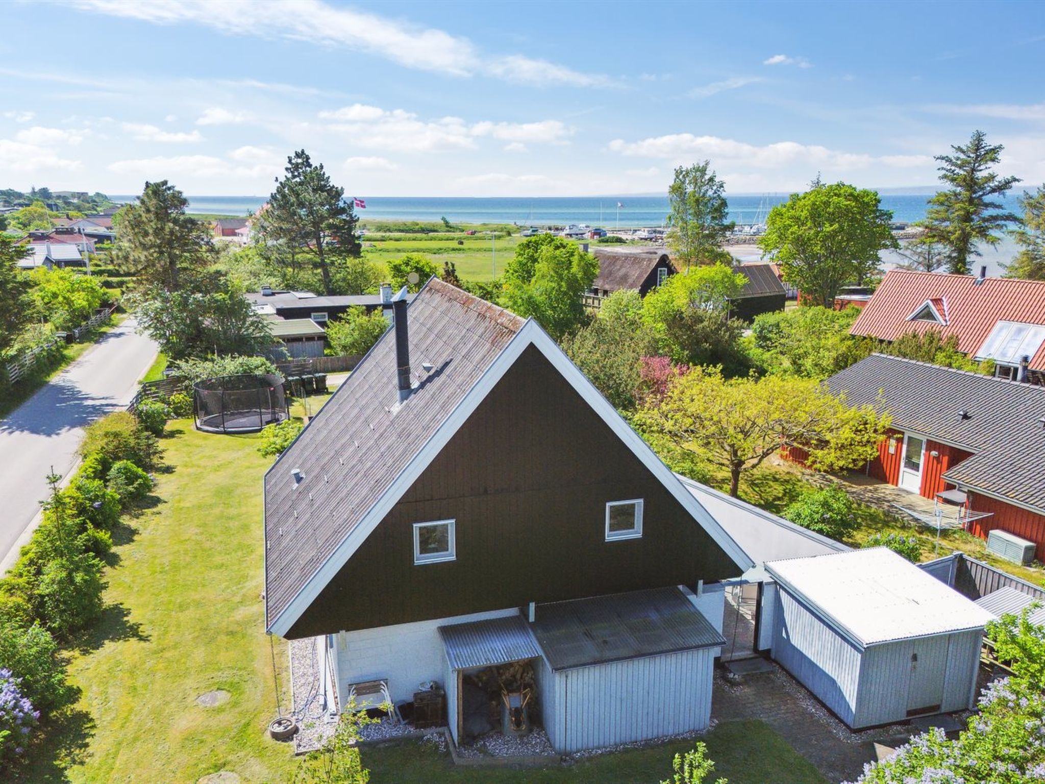 "Eikka" - 100m from the sea - Buiten