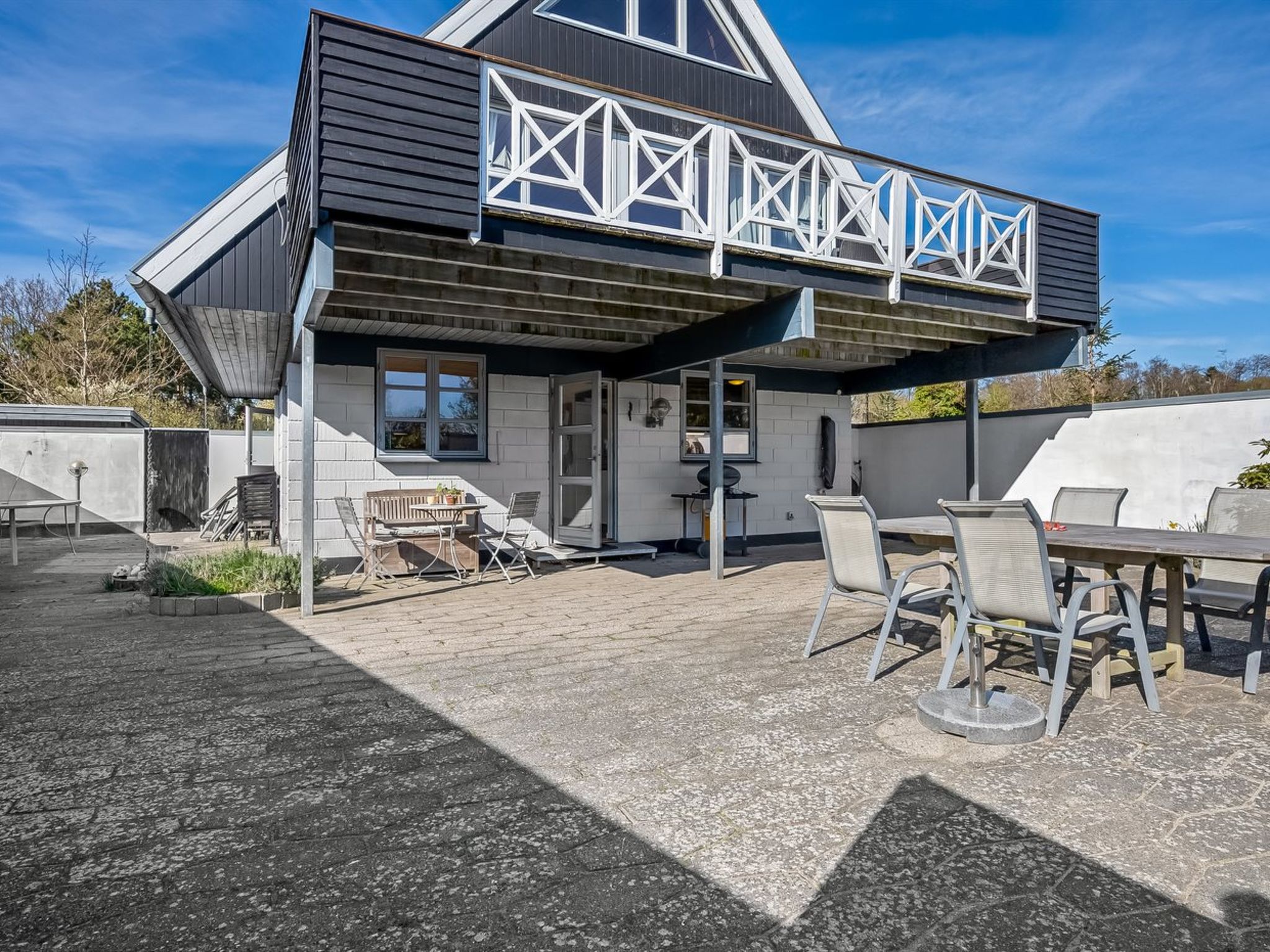 "Eikka" - 100m from the sea - Buiten