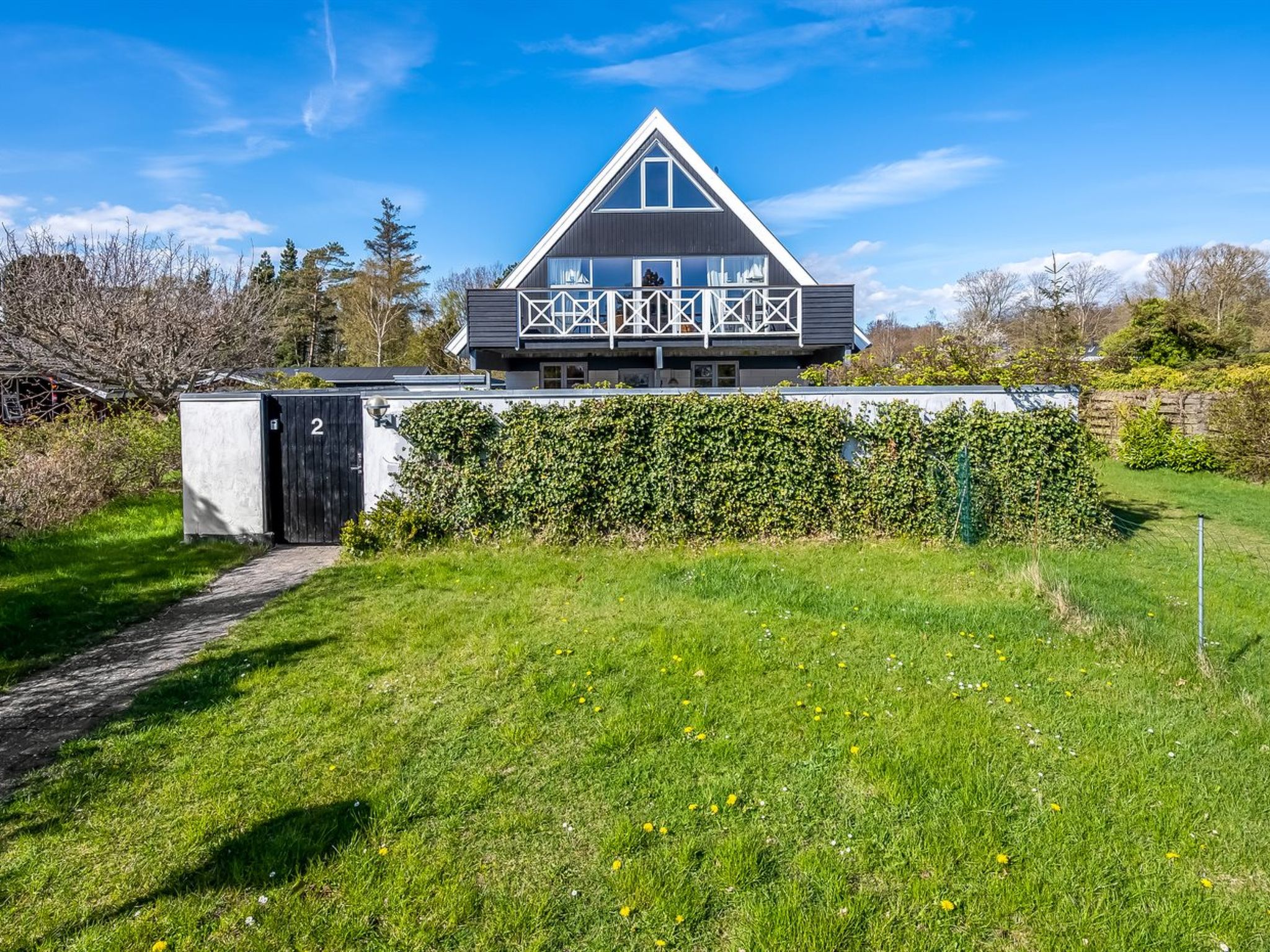 "Eikka" - 100m from the sea - Buiten