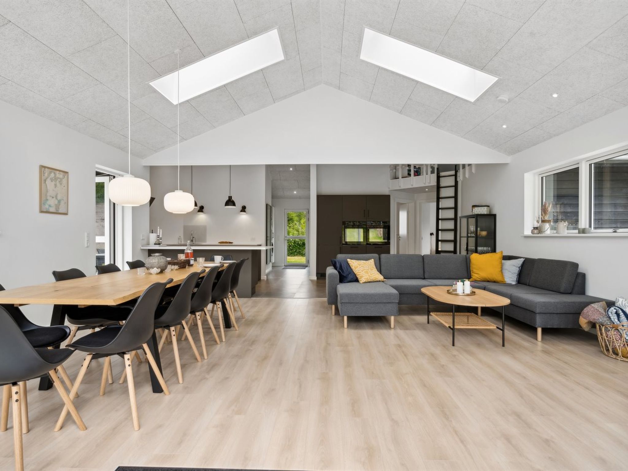 "Norna" - 350m from the sea
