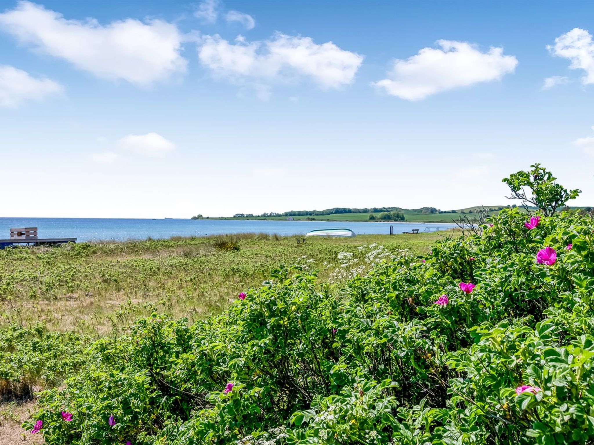 "Dagny" - 100m from the sea - Buiten