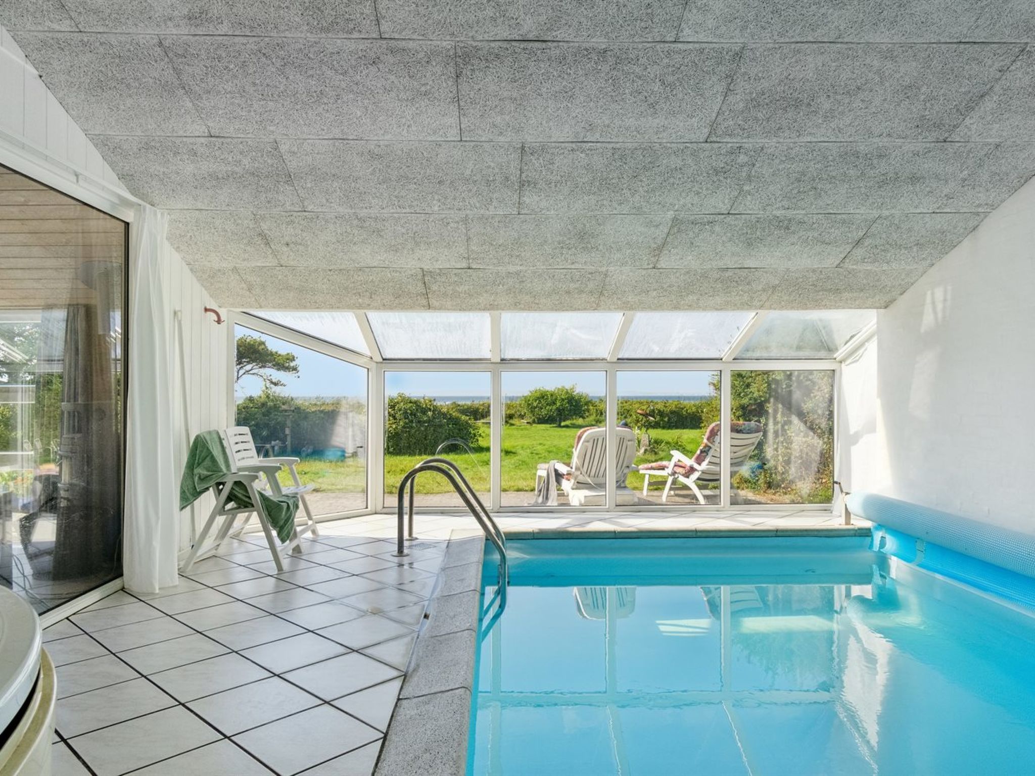 "Joella" - 75m from the sea