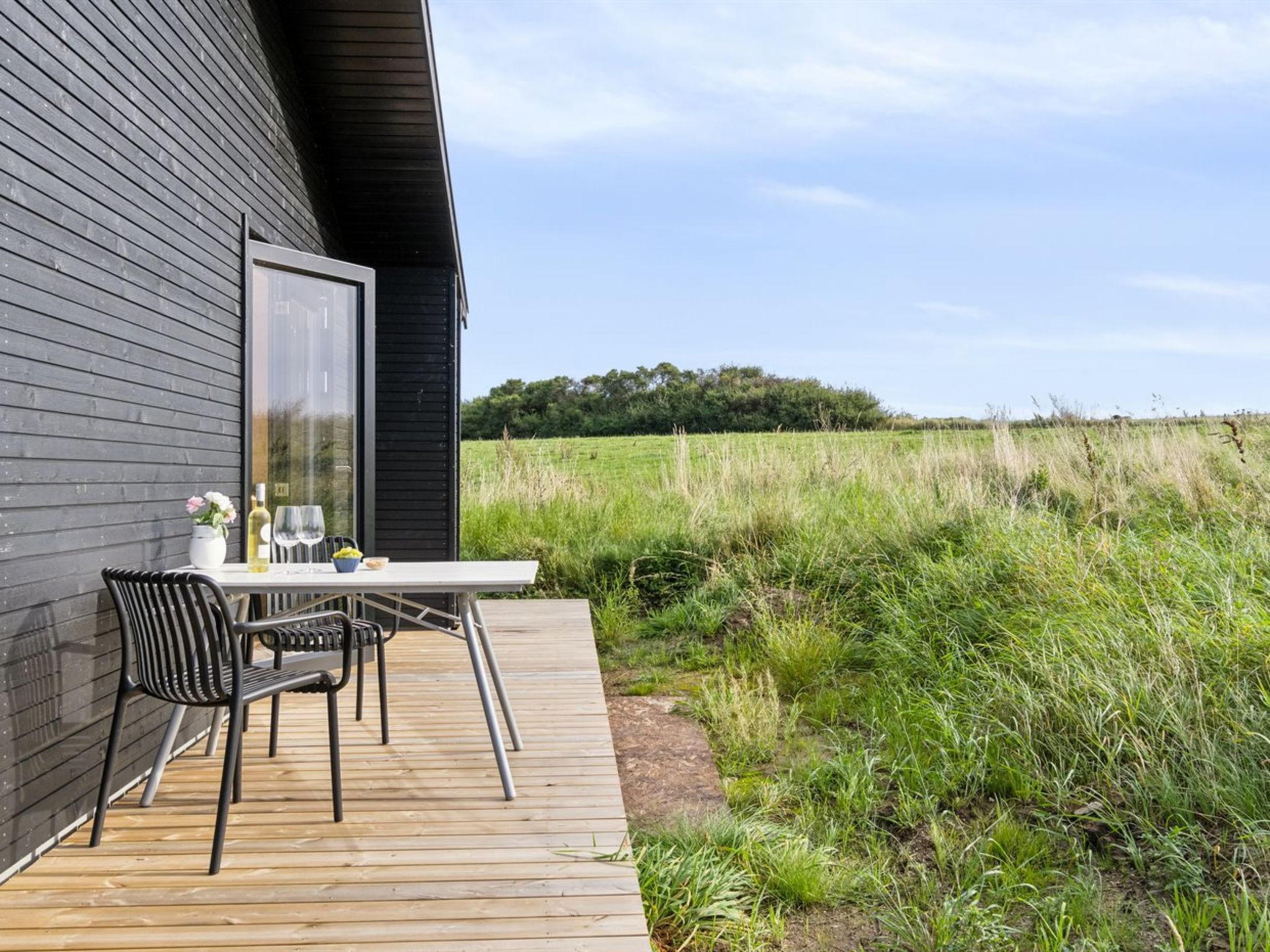 "Aatos" - 250m from the sea - Buiten