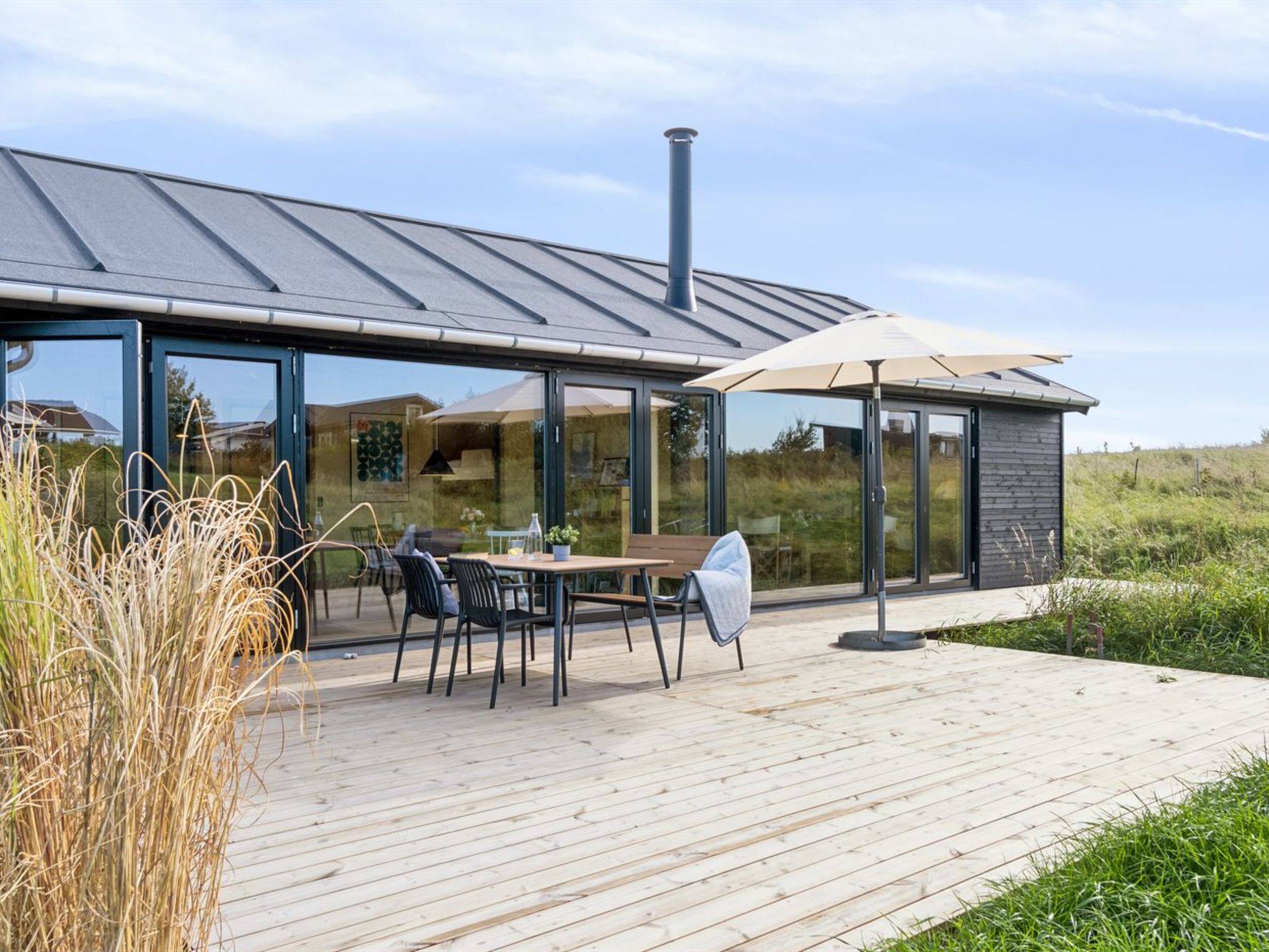 "Aatos" - 250m from the sea - Buiten
