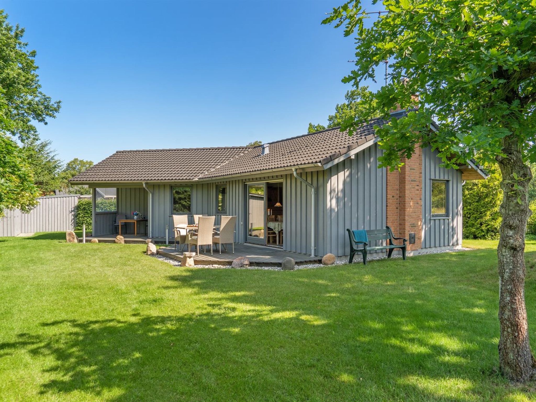 "Steffenie" - 250m from the sea - Buiten