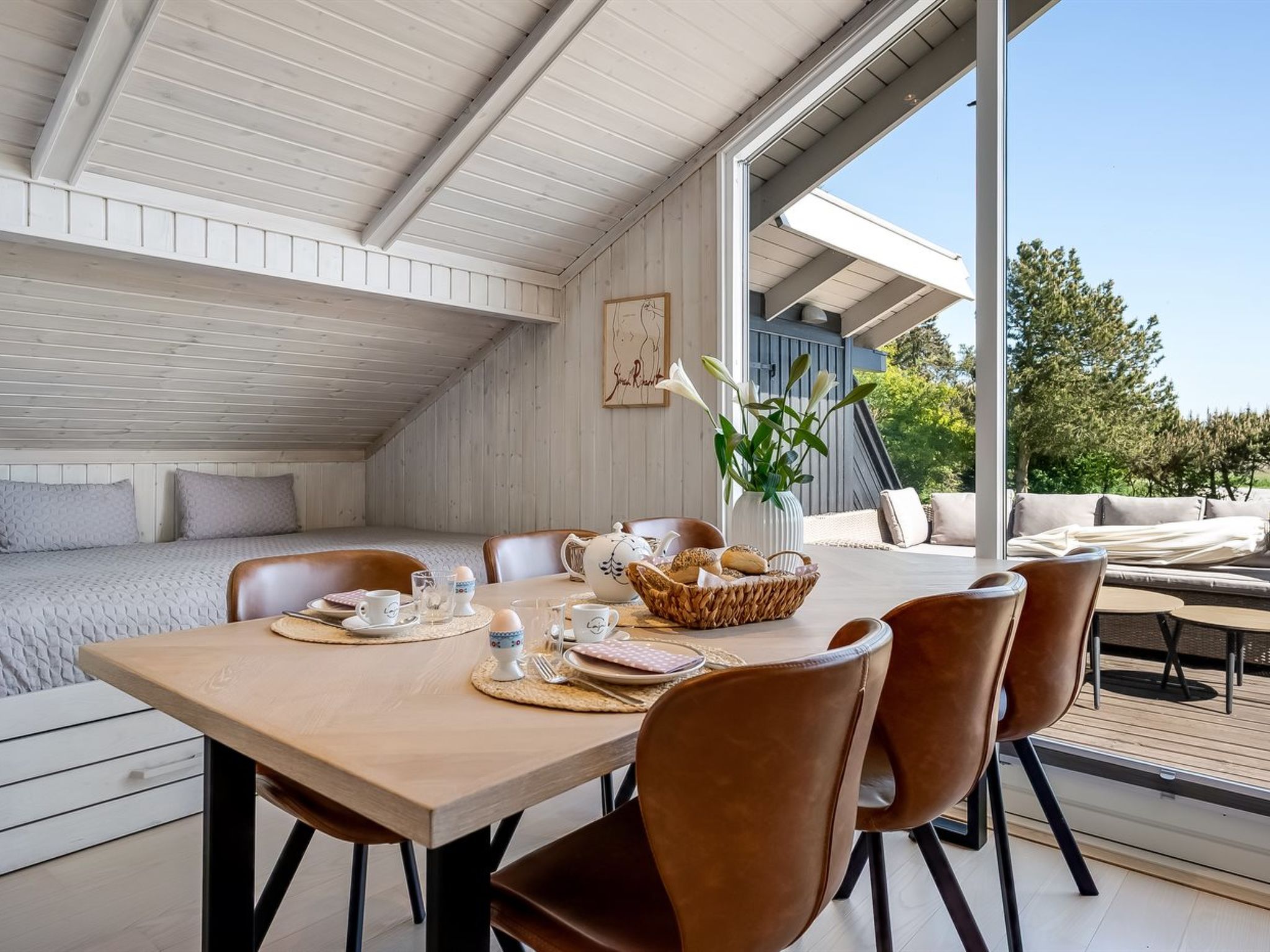 "Ama" - 250m from the sea-Inside