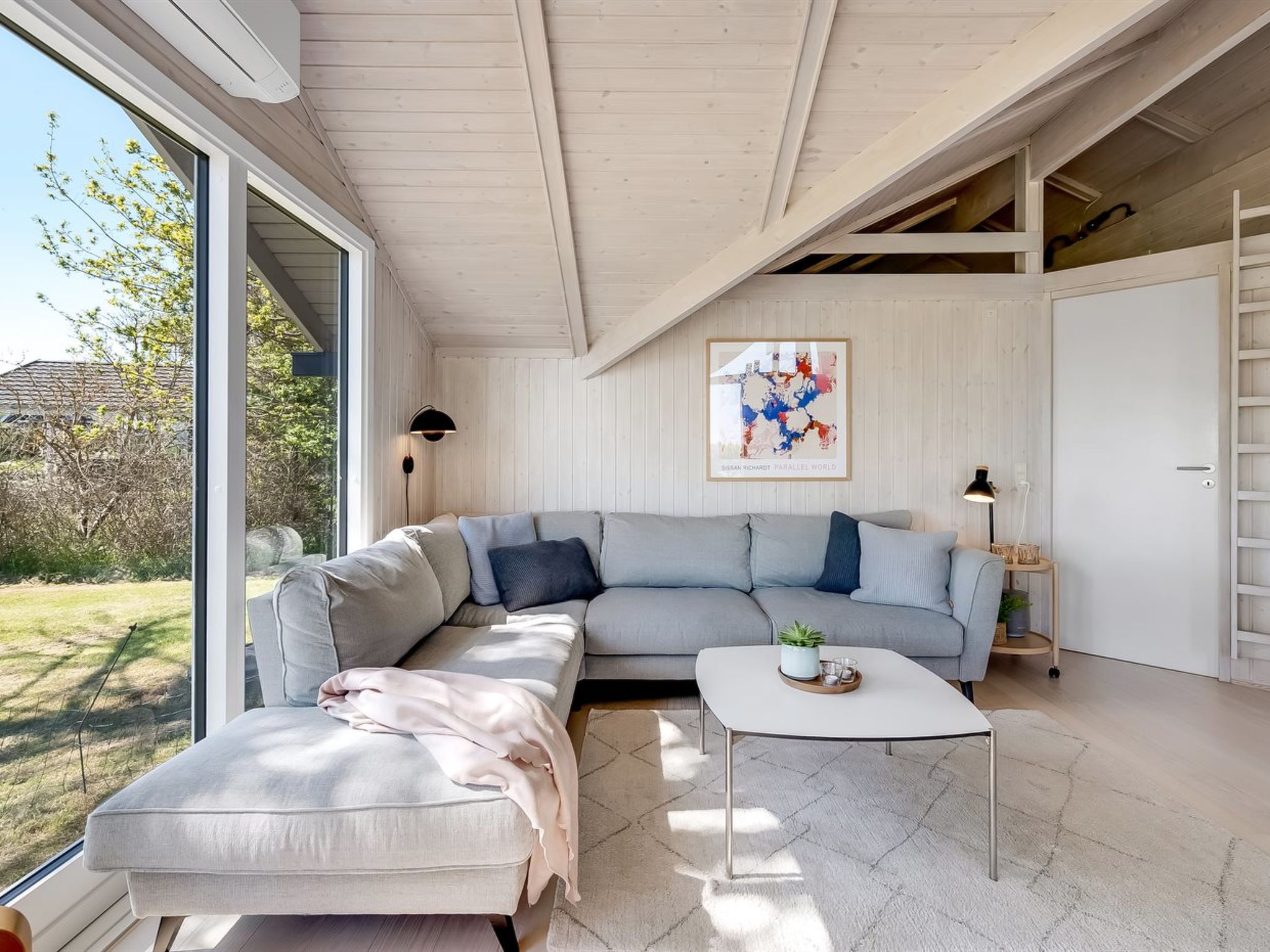 "Ama" - 250m from the sea-Inside