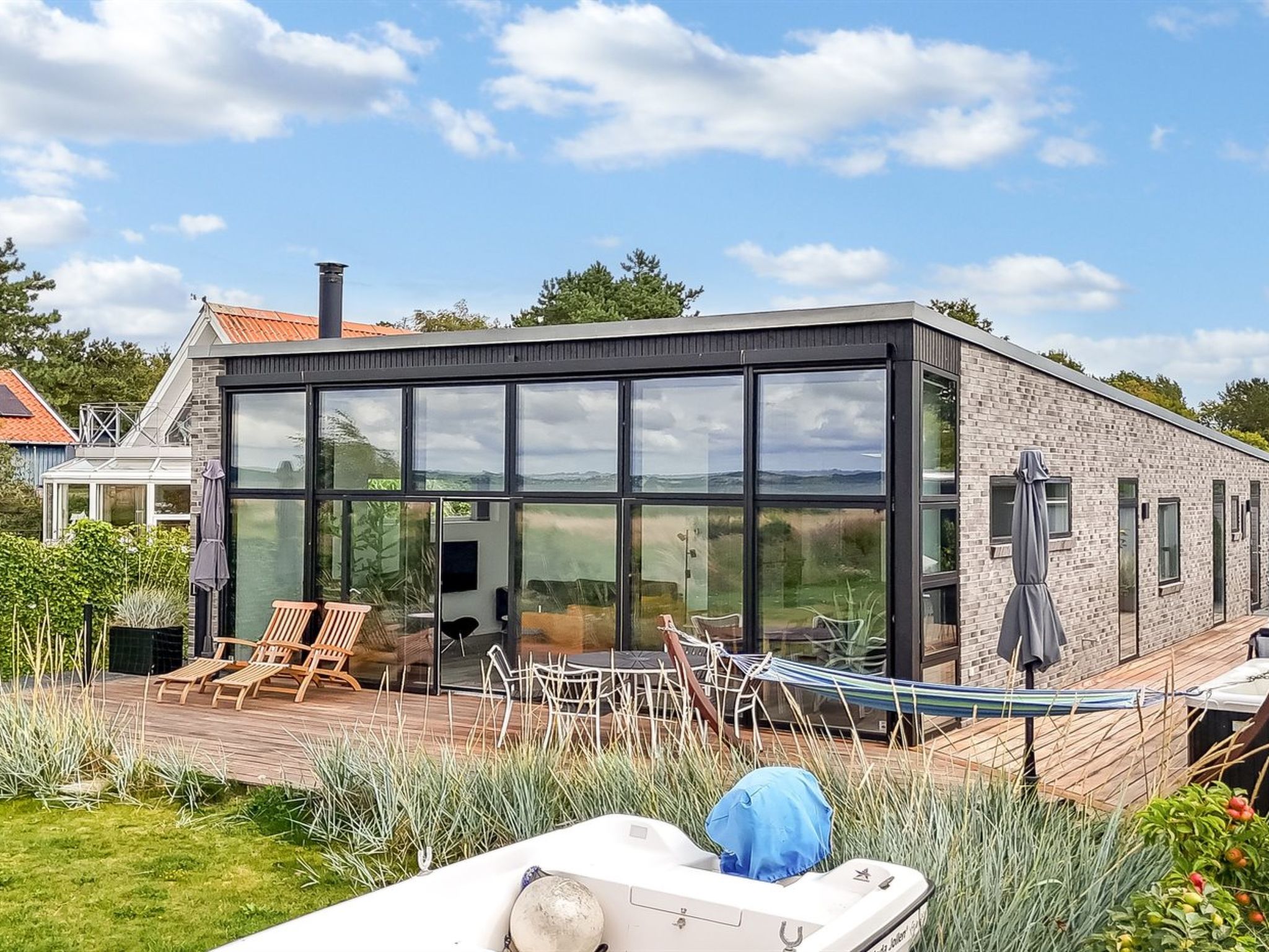"Bondi" - 75m from the sea-Buiten