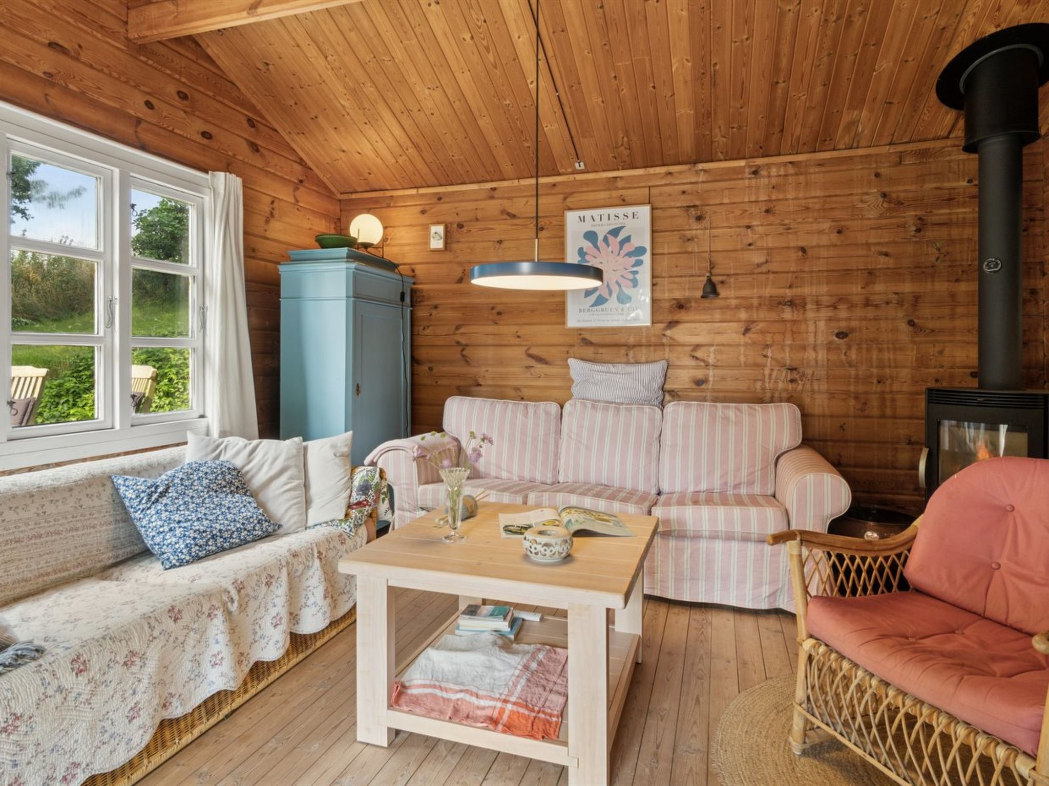 "Dorthie" - 1.7km from the sea-Inside