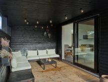 Whirlpool en luxe in vakantiehuis Antomine aan zee in Knebel - thumbnail 4
