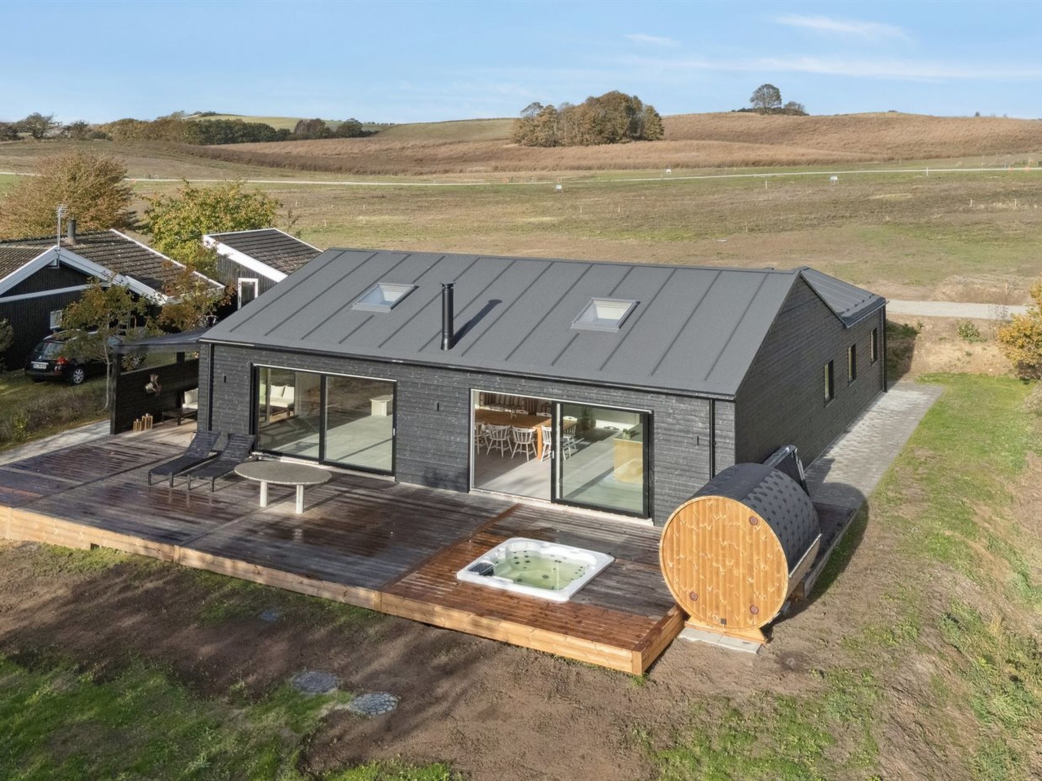 "Antomine" - 150m from the sea