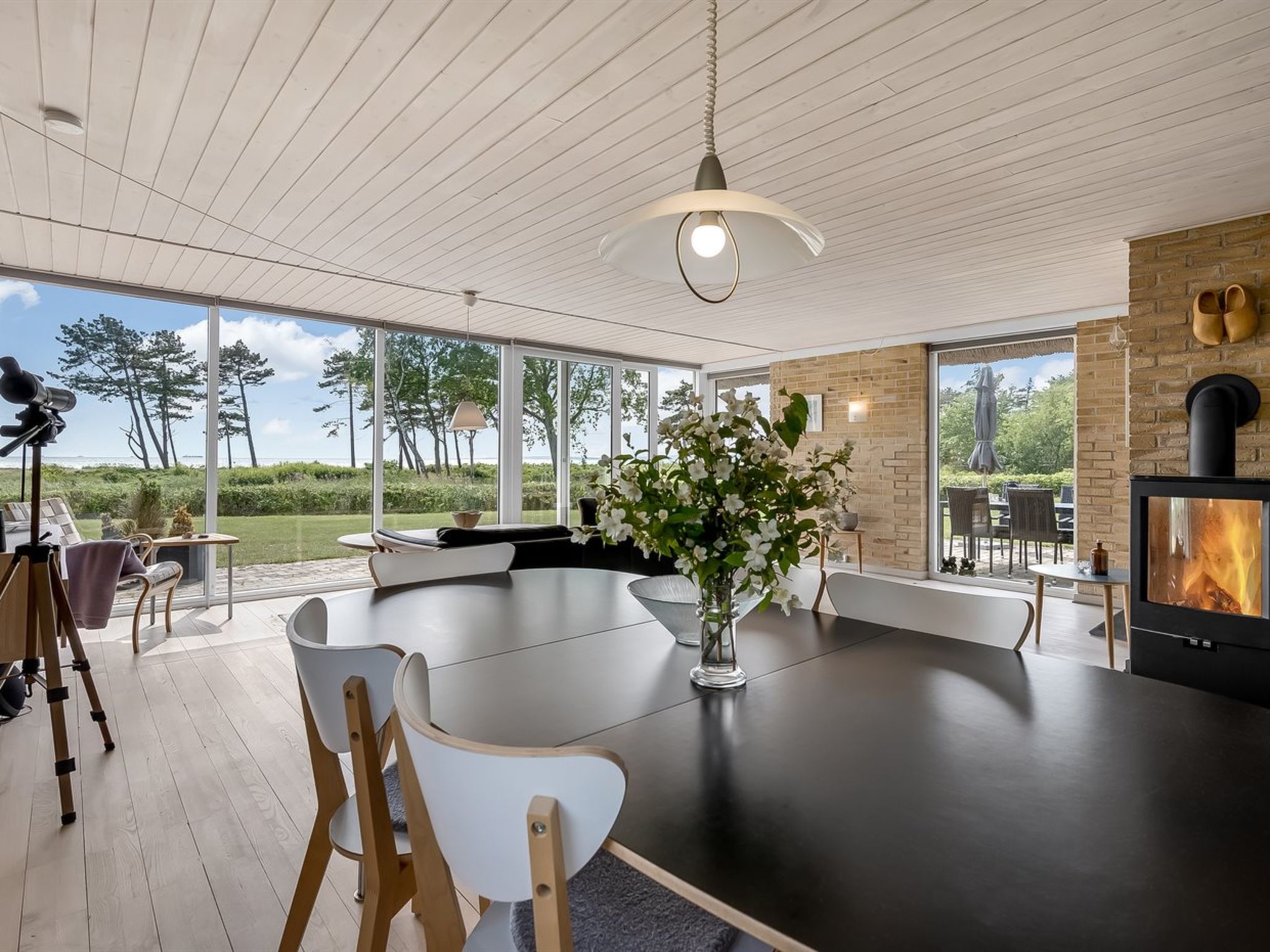 "Ellanora" - 50m from the sea-Binnen