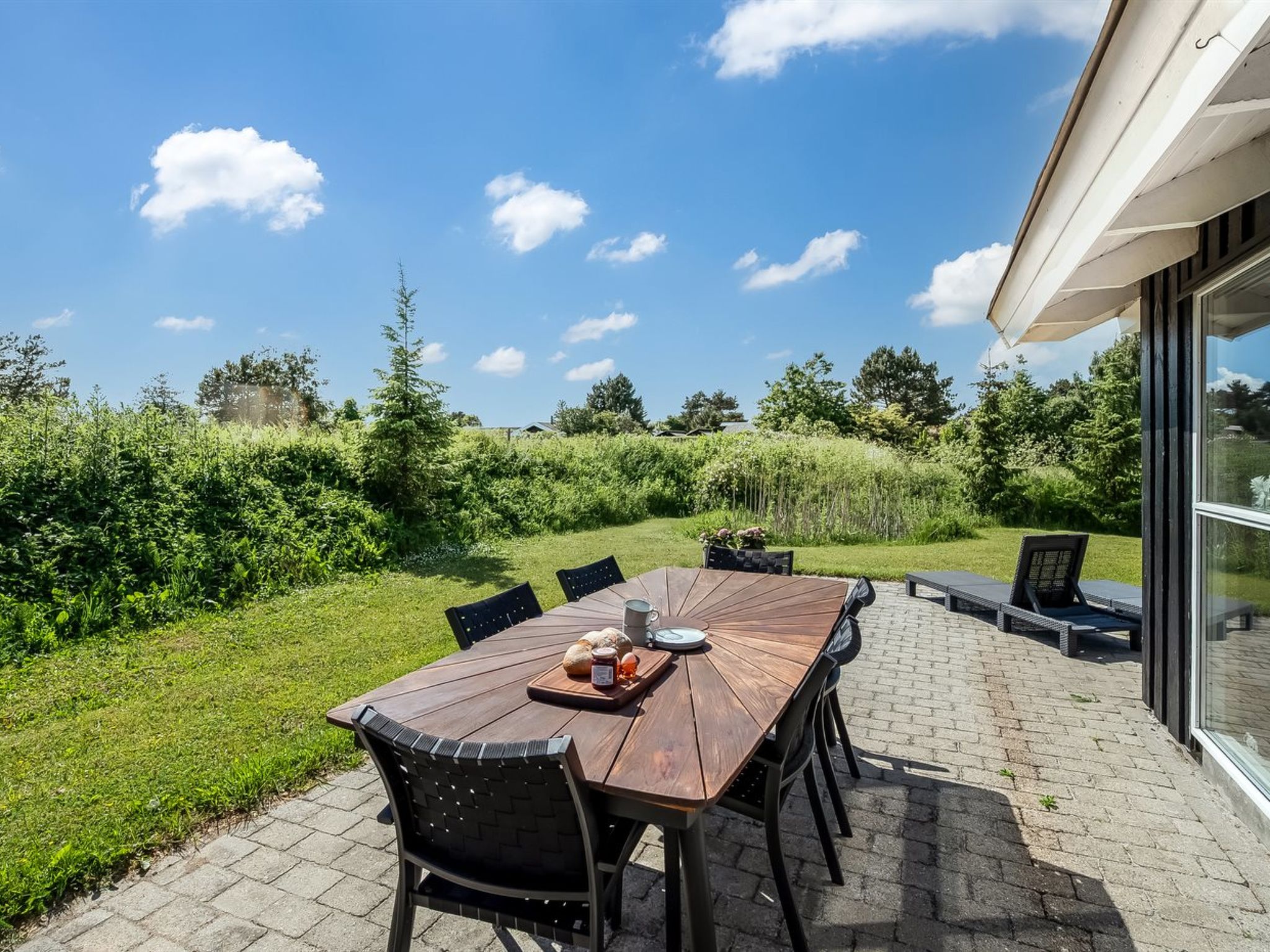"Kristine" - 250m from the sea - Buiten